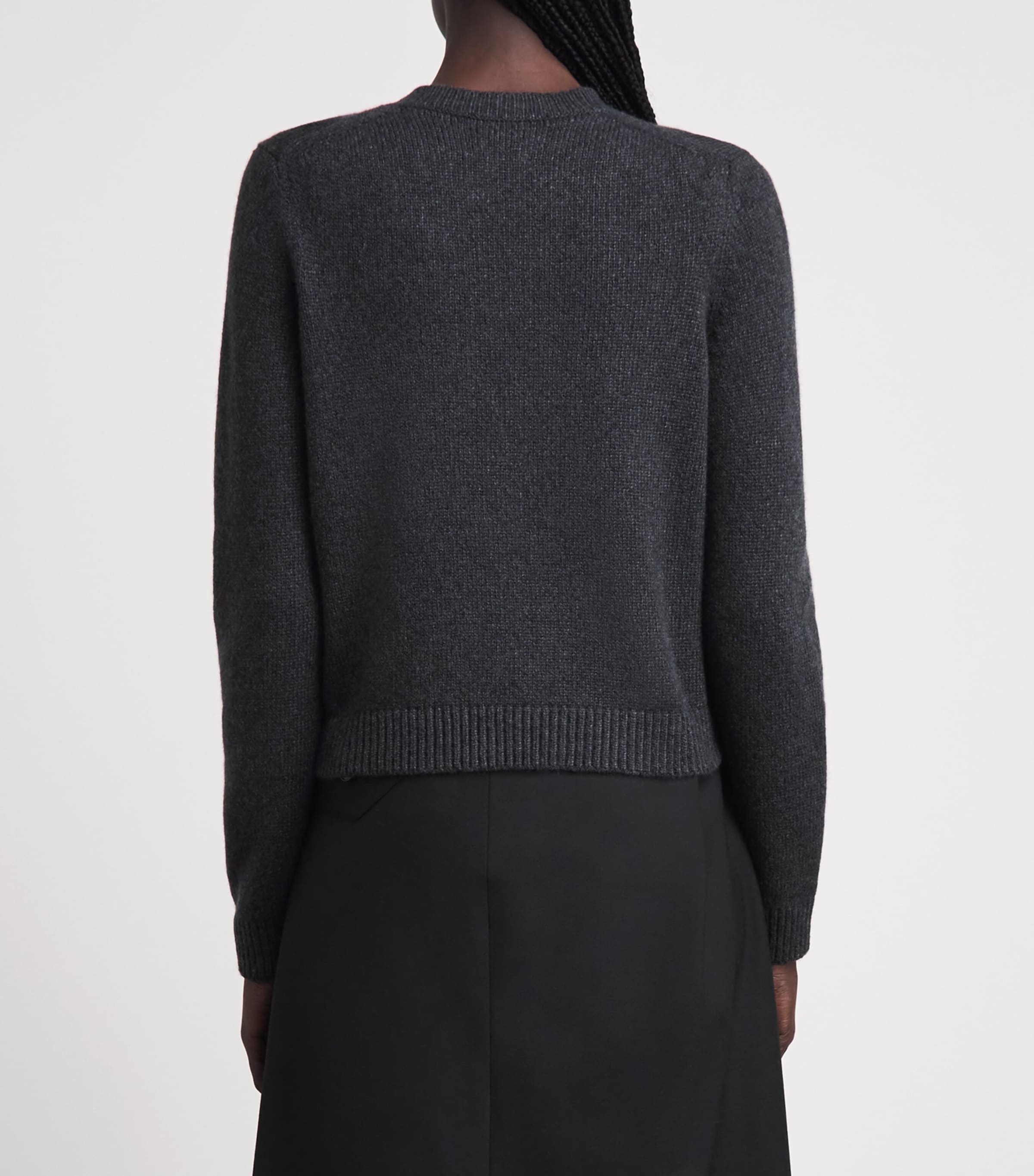 Khaite Womens Cashmere Crew-Neck Leta Sweater Charcoal Image 5