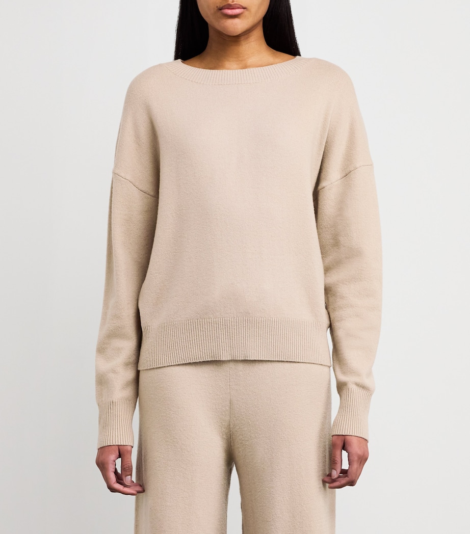 Merino Wool Sweater A2048 Image 3