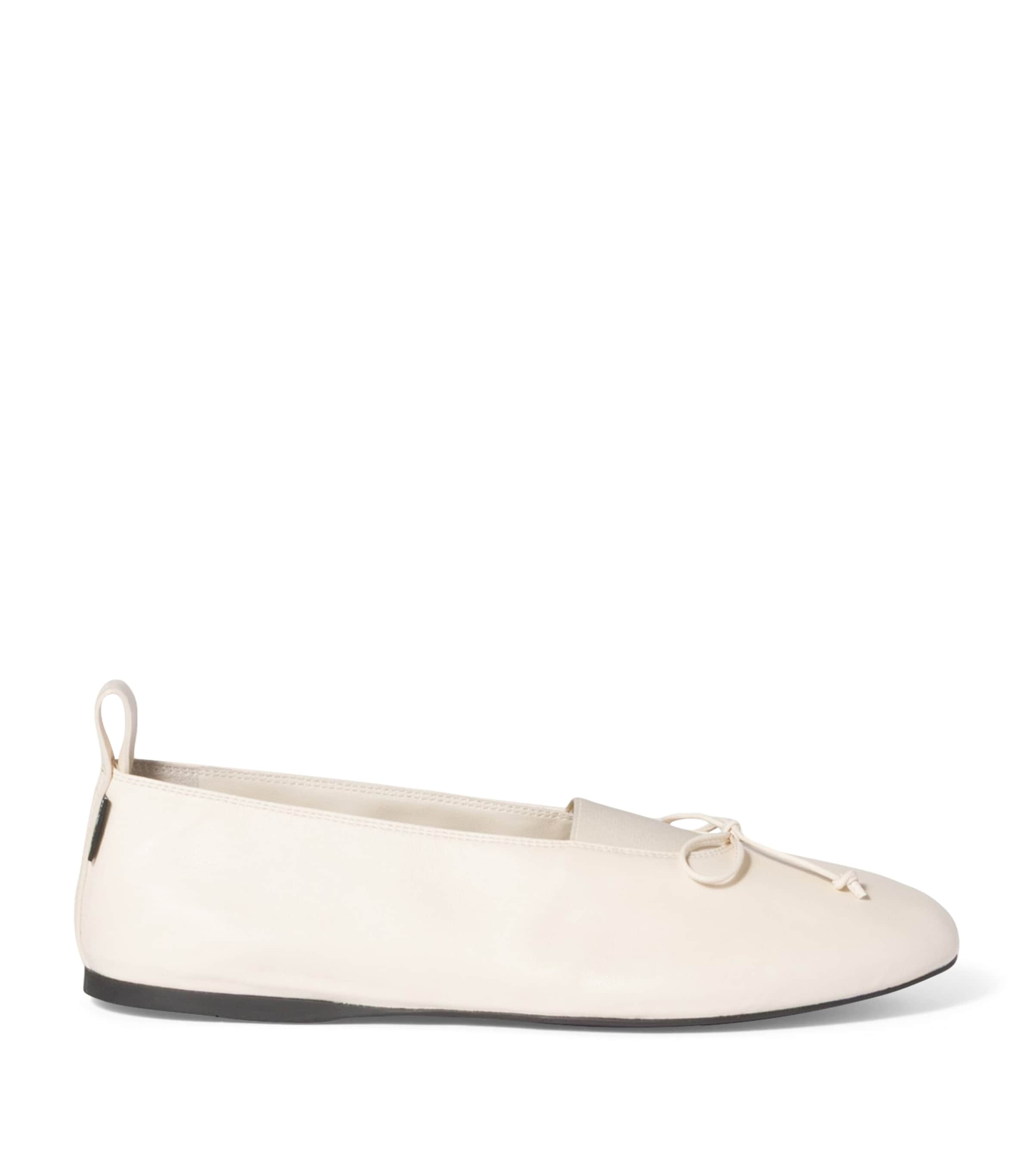 Nappa Leather Élan Ballet Flats F0304 Image 1