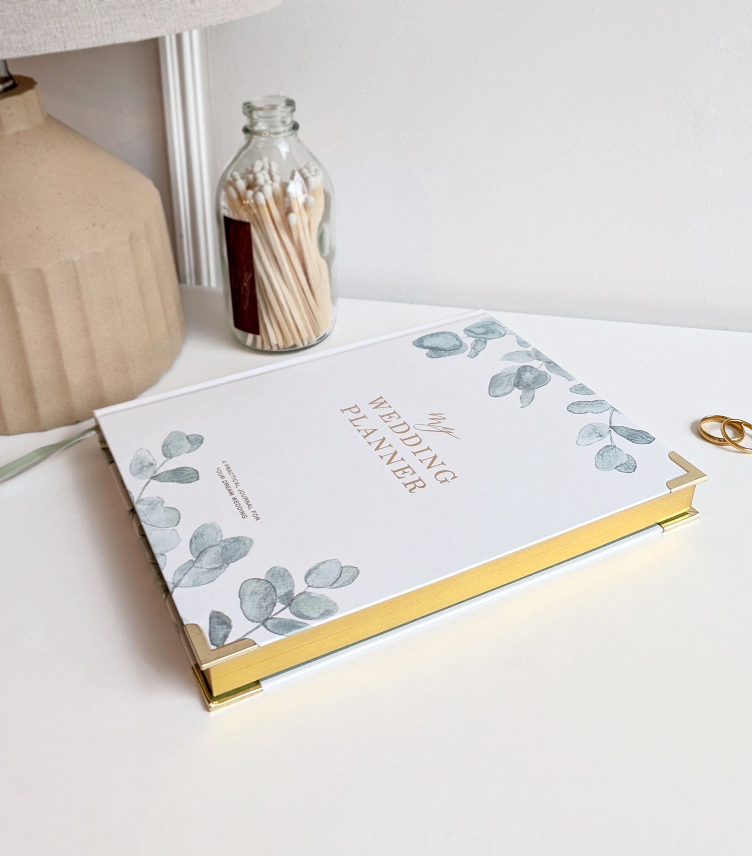 Blush and Gold Luxury Wedding Planner White, Green, Gold Image 8