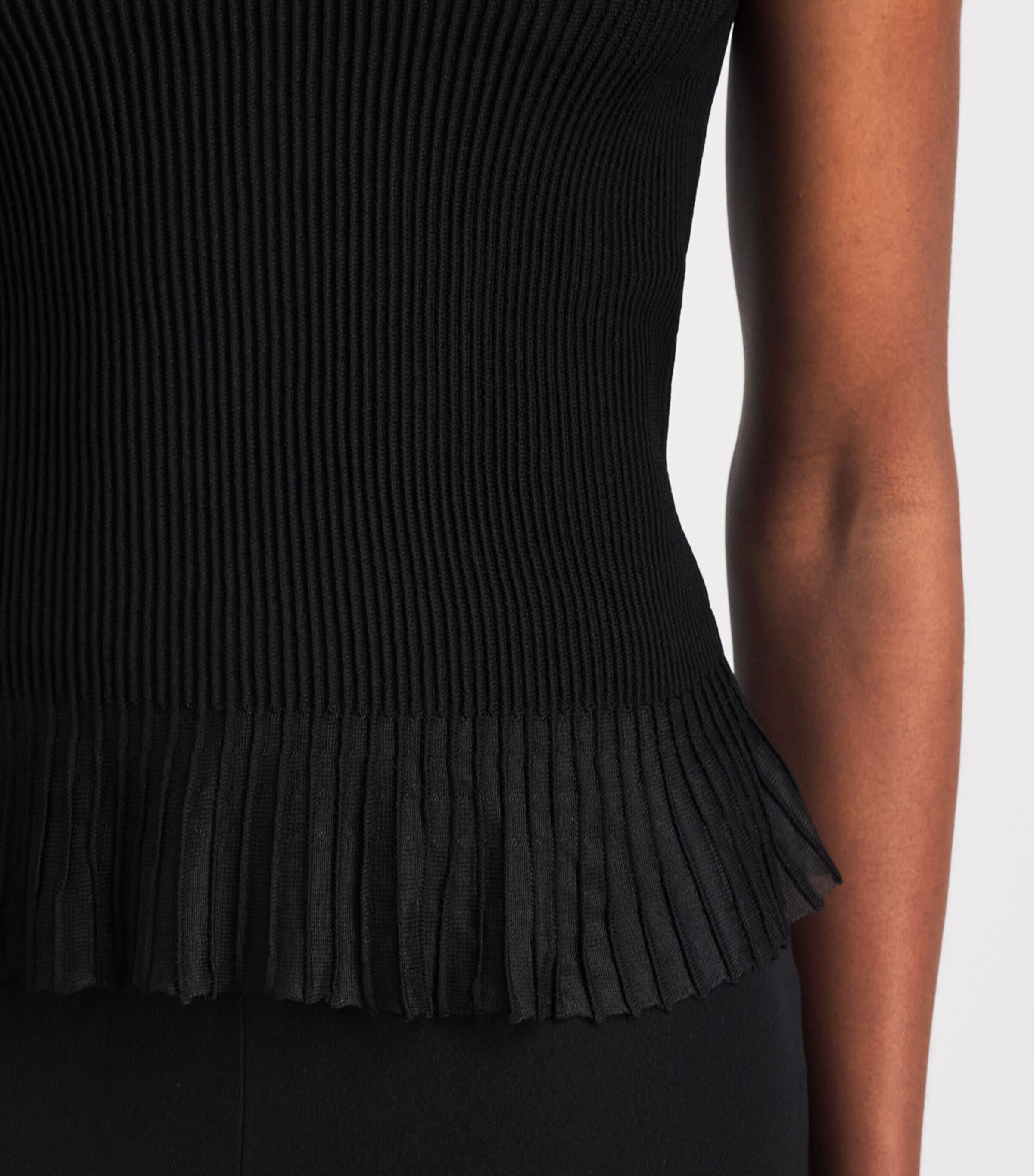 Claudie Pierlot Womens Knit Ruffle Top Black Image 3