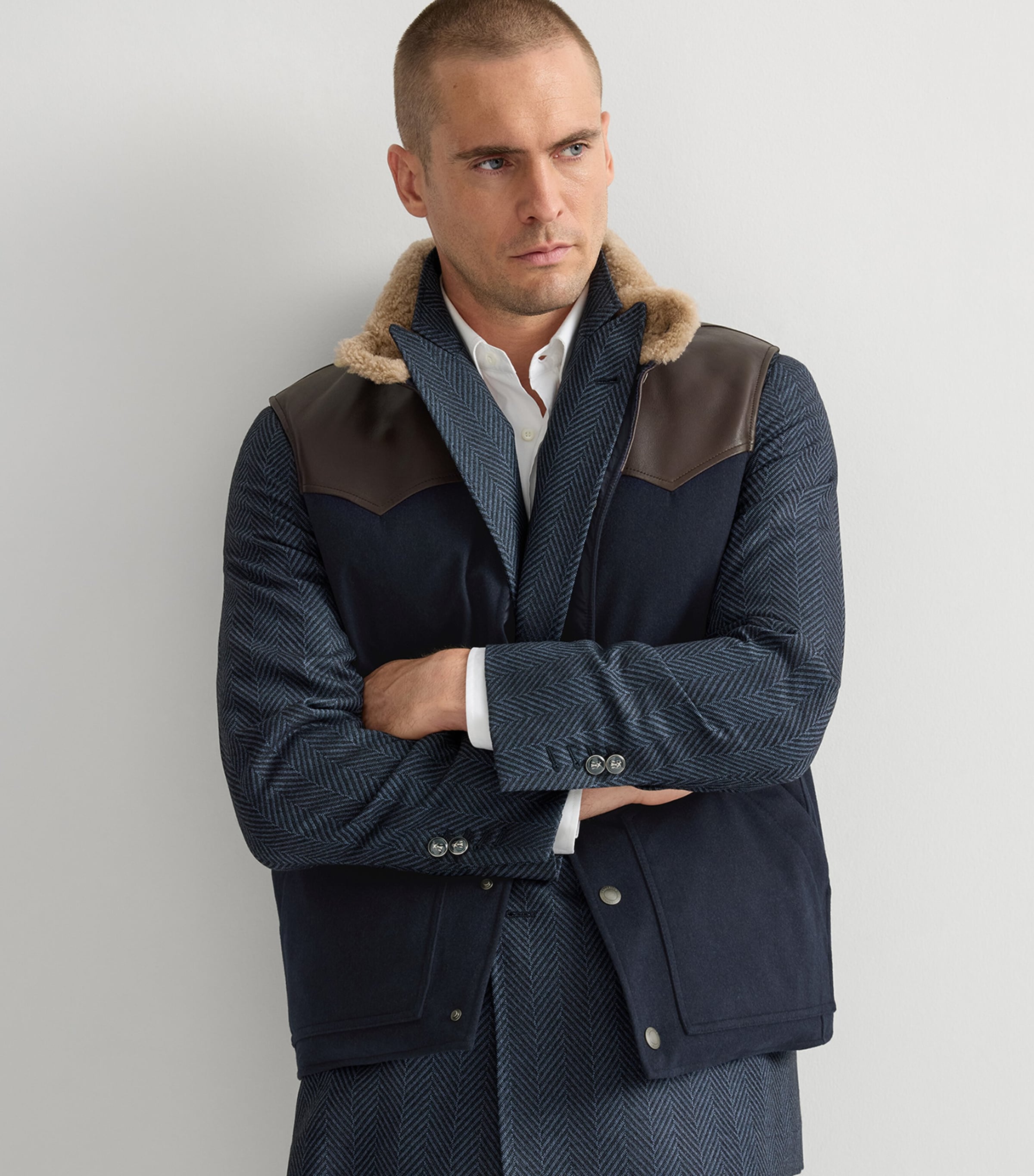 Brunello Cucinelli Mens Wool Shearling-Trim Gilet Image 4