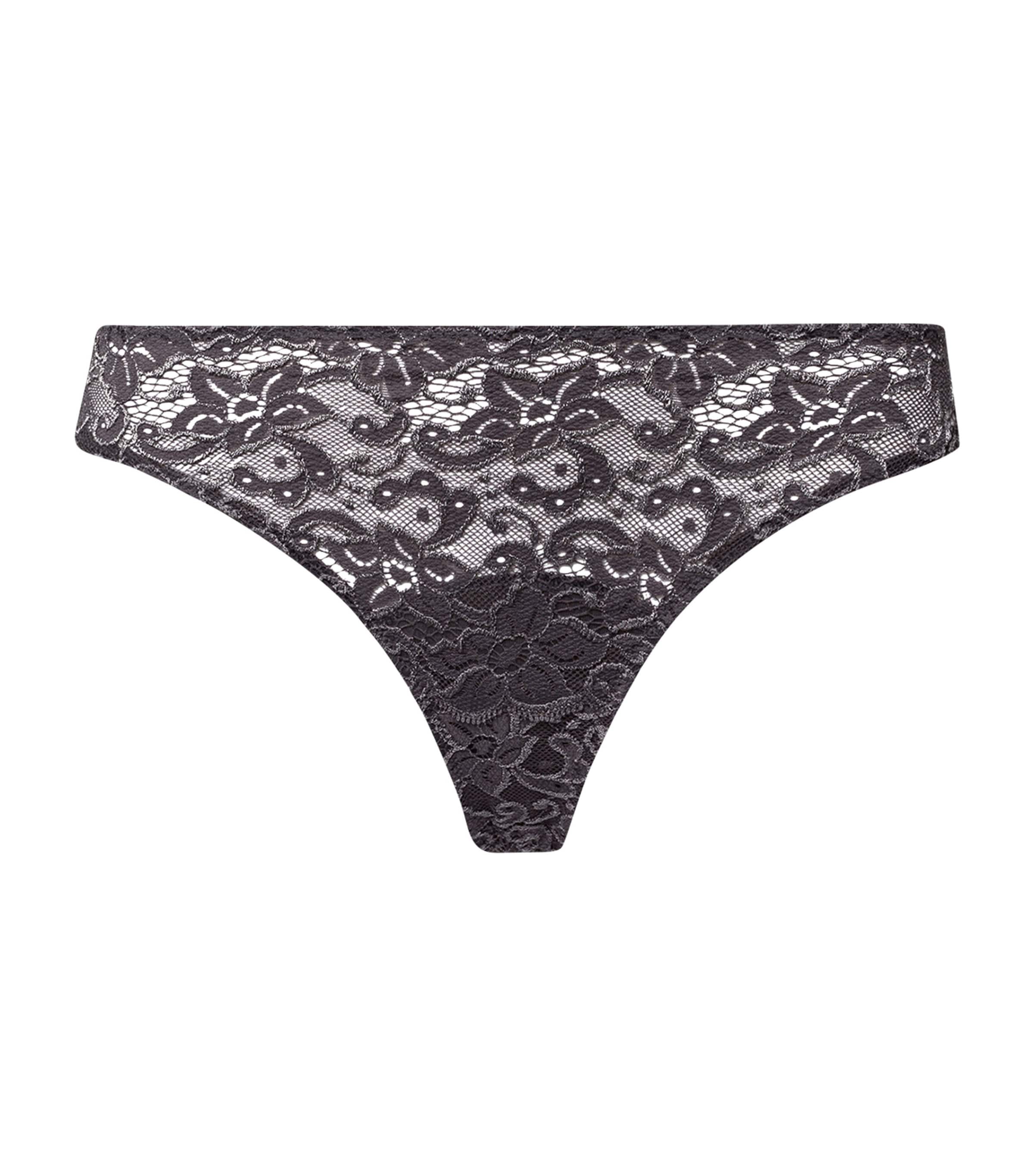 Hanro Lace Moments Thong In Black