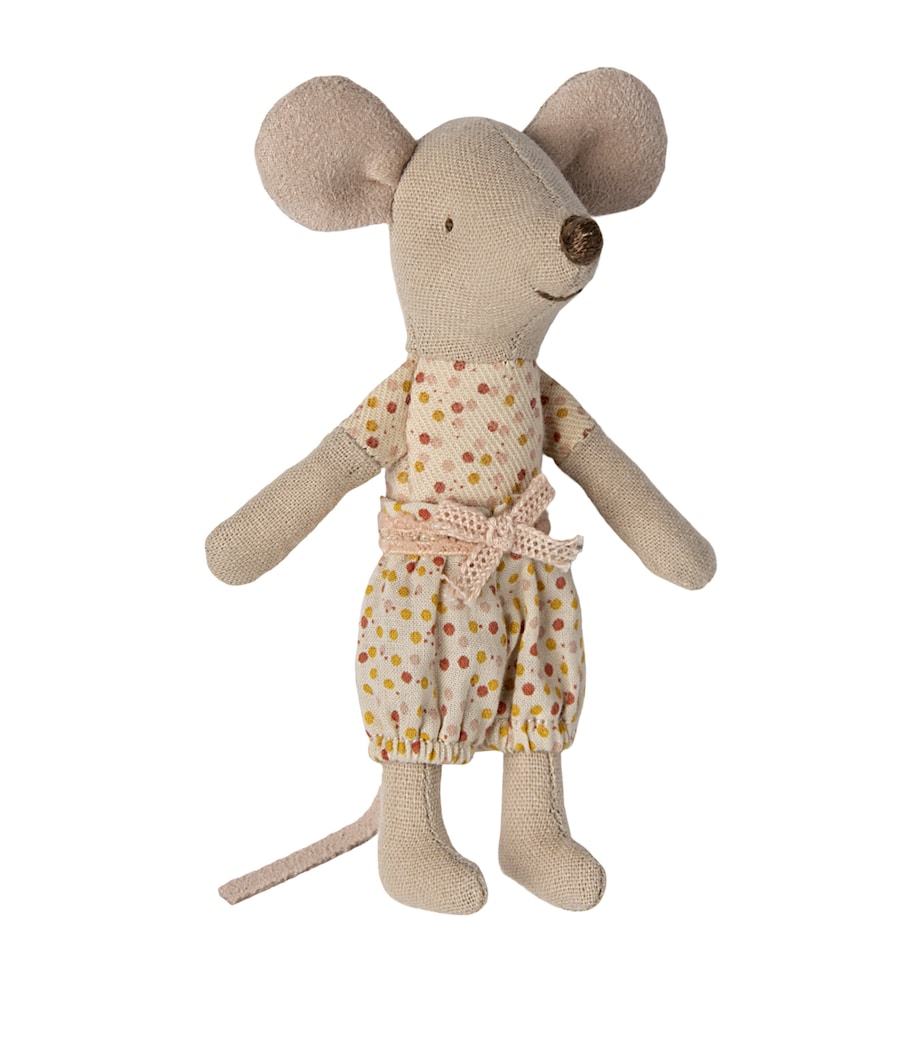 Maileg Little Sister Mouse in Matchbox (11cm) Image 2