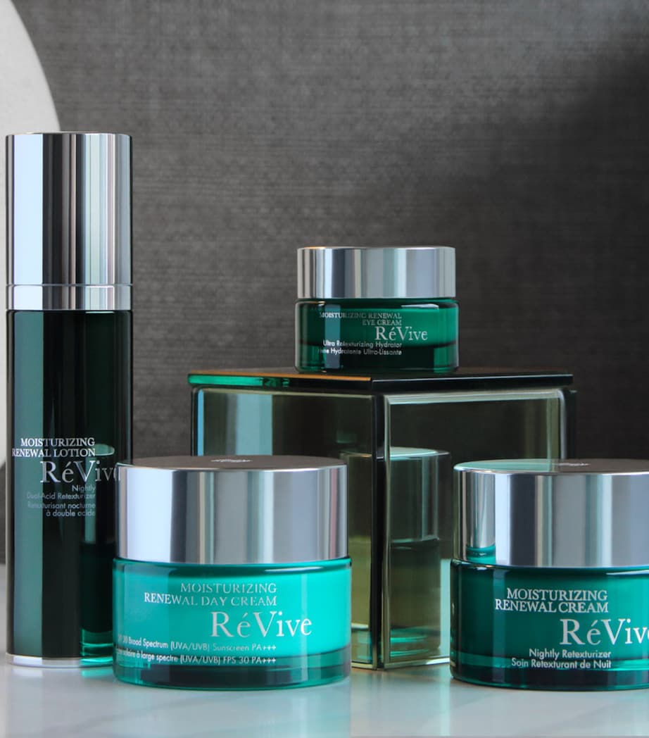 Moisturising Renewal Lotion Nightly Dual-Acid Retexturiser (50ml) NO COLOUR Image 10