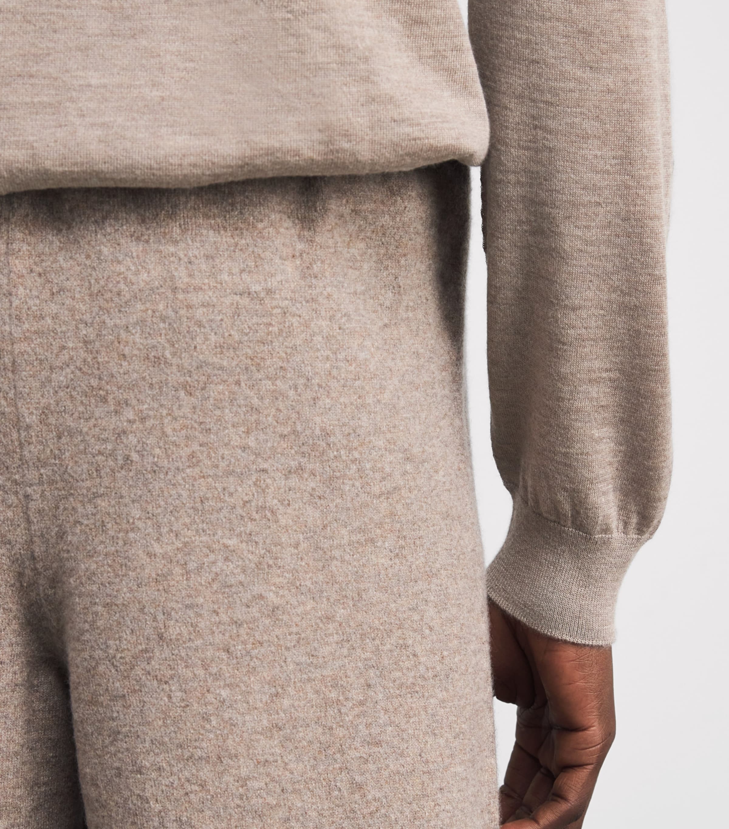 Cashmere Fin Sweater HB0273 PEBBLE Image 6