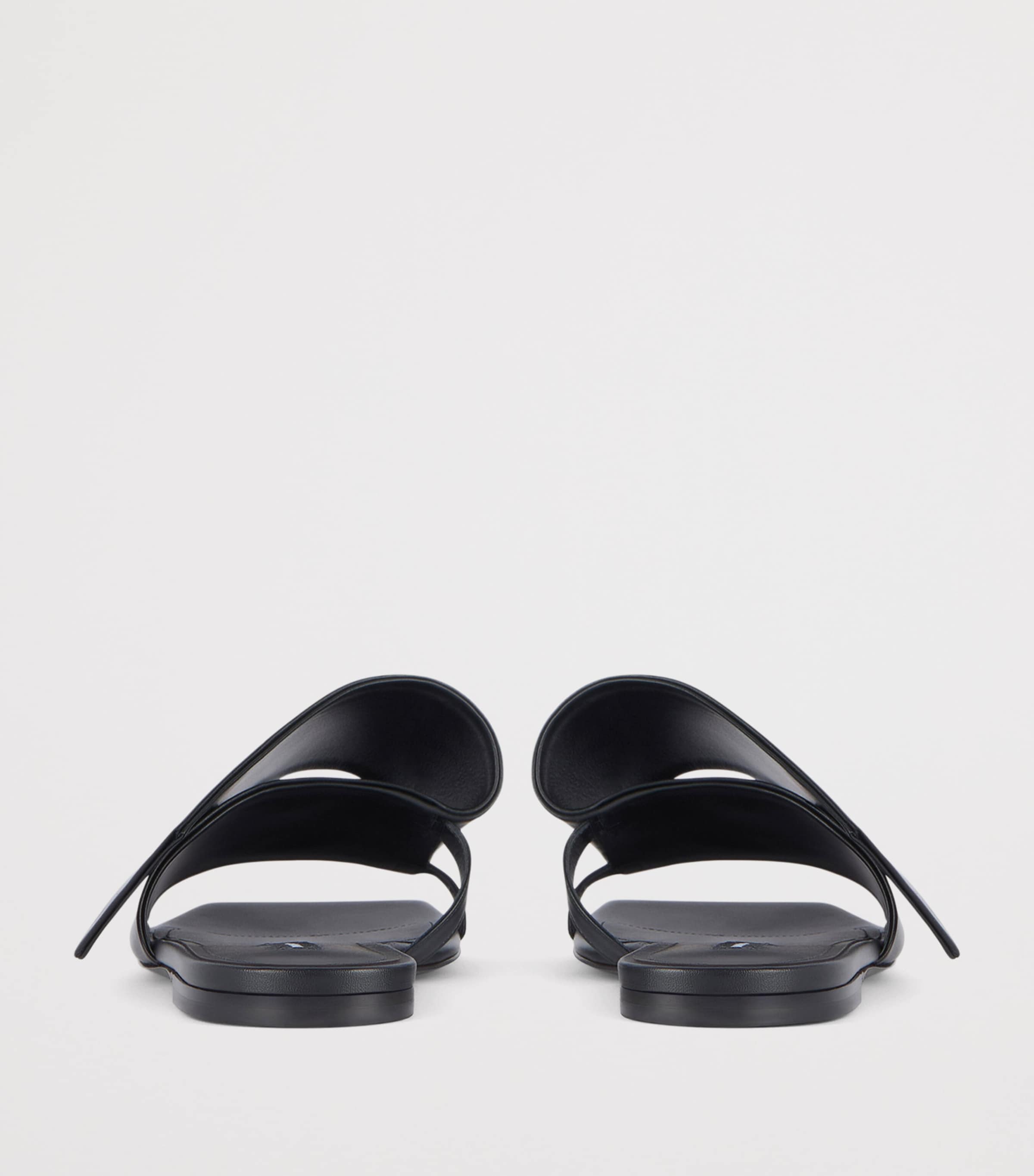 Leather Twisted Ribbon Sandals BLACK Image 5