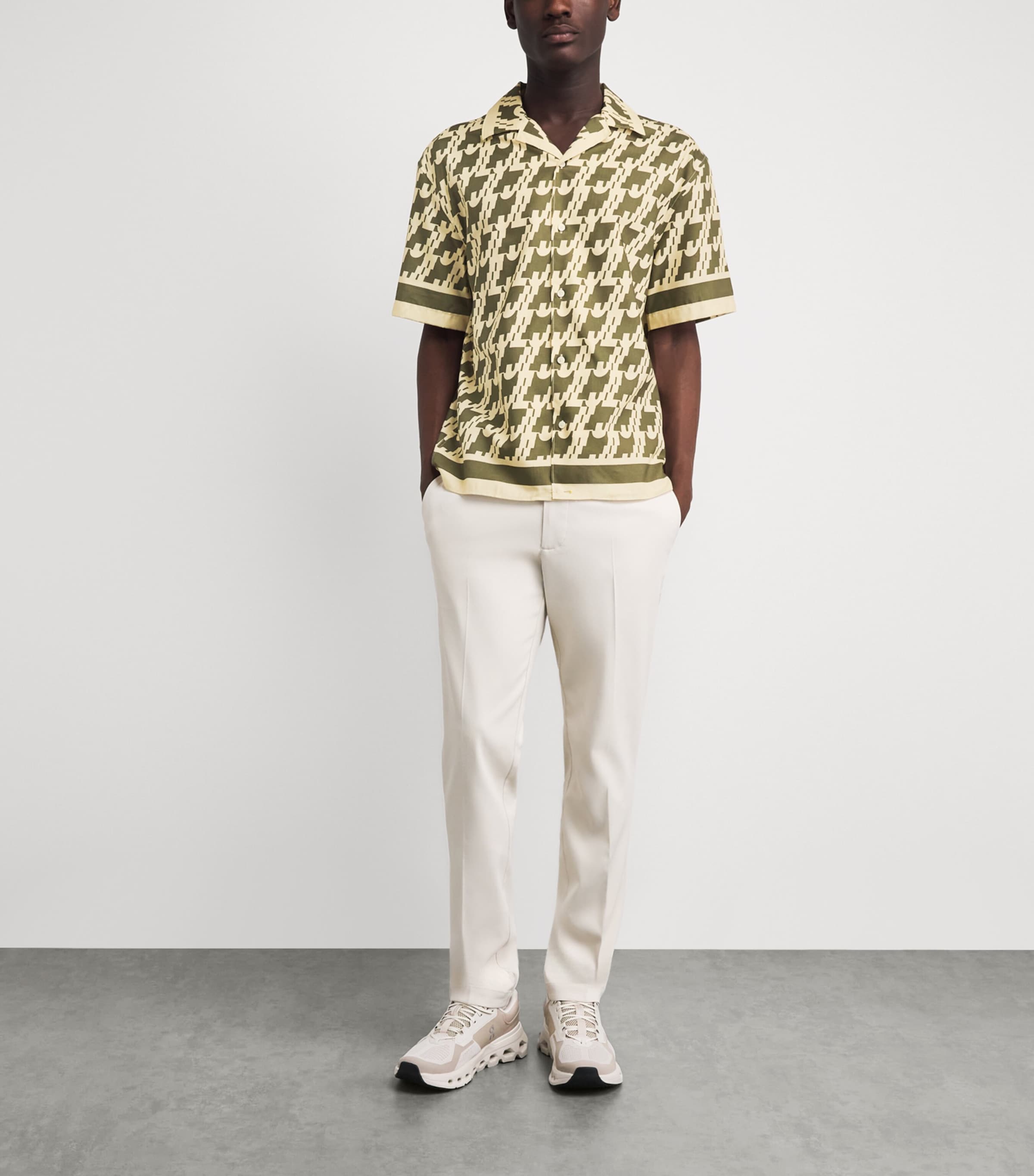 J Lindeberg Mens Ellis Border Resort Shirt Jl Glitch Kalam Image 2