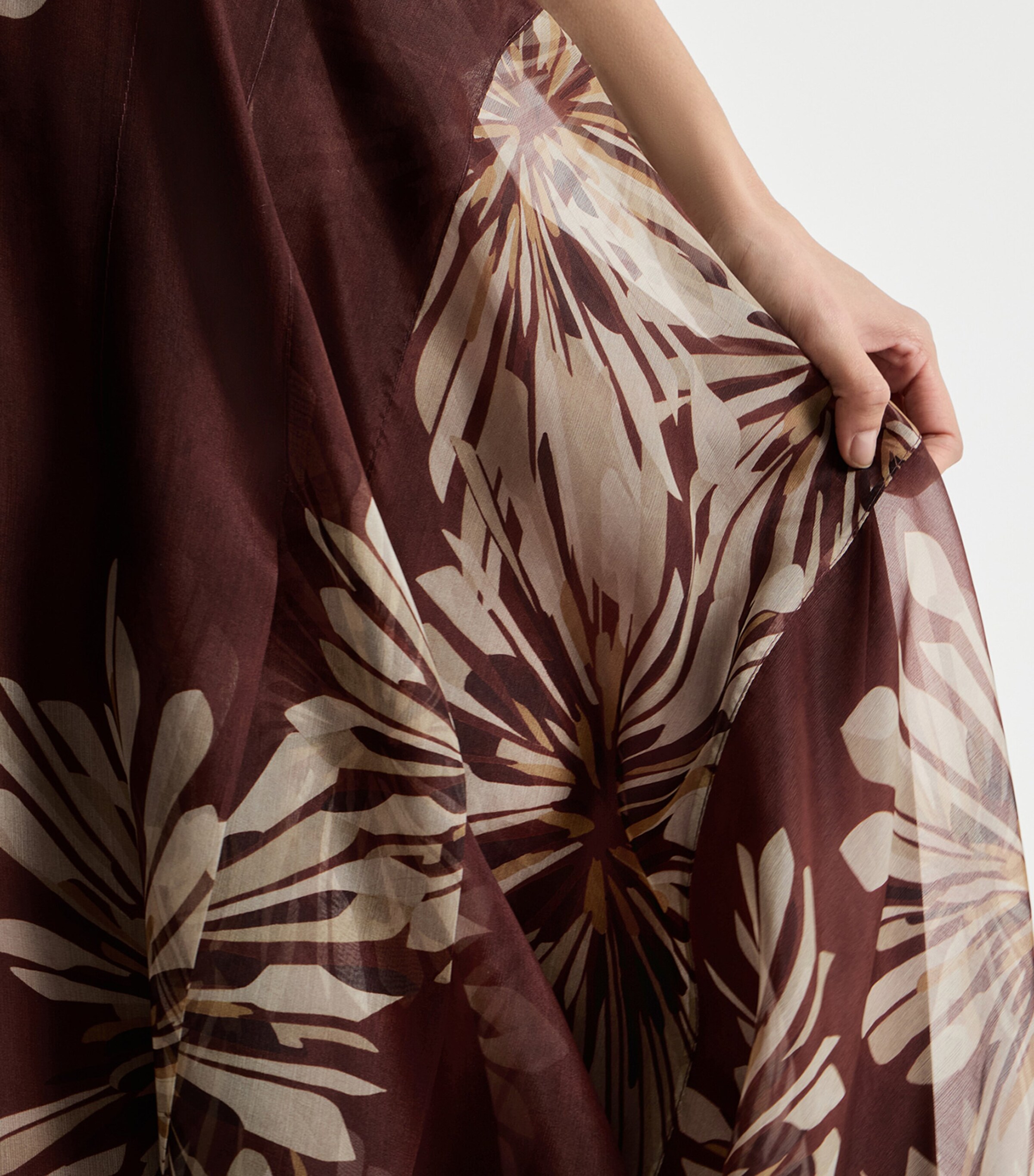 Brunello Cucinelli Womens Silk Floral Midi Skirt Image 6