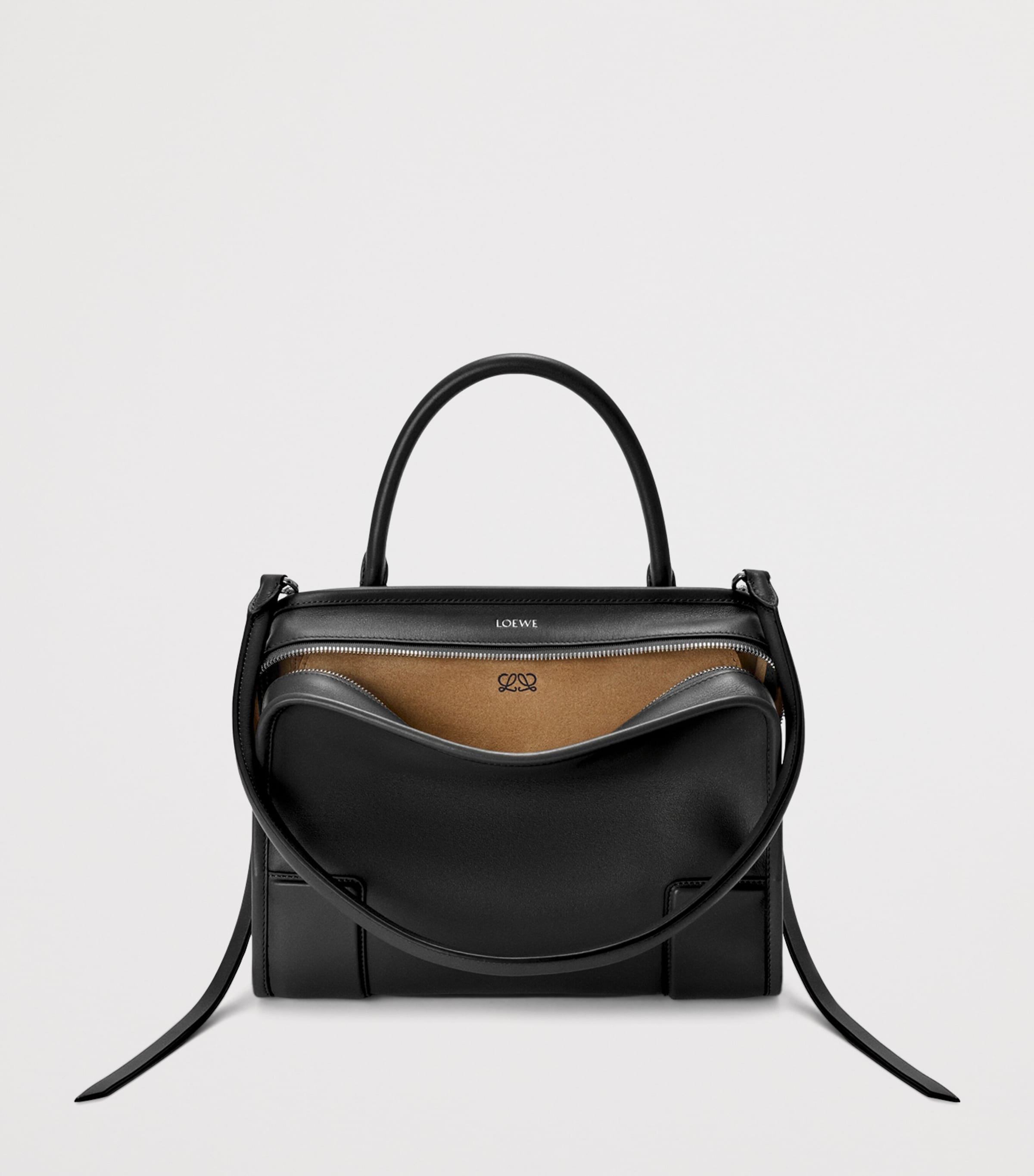 LOEWE Womens Medium Leather Amazona 180 Top-Handle Bag Black Image 3