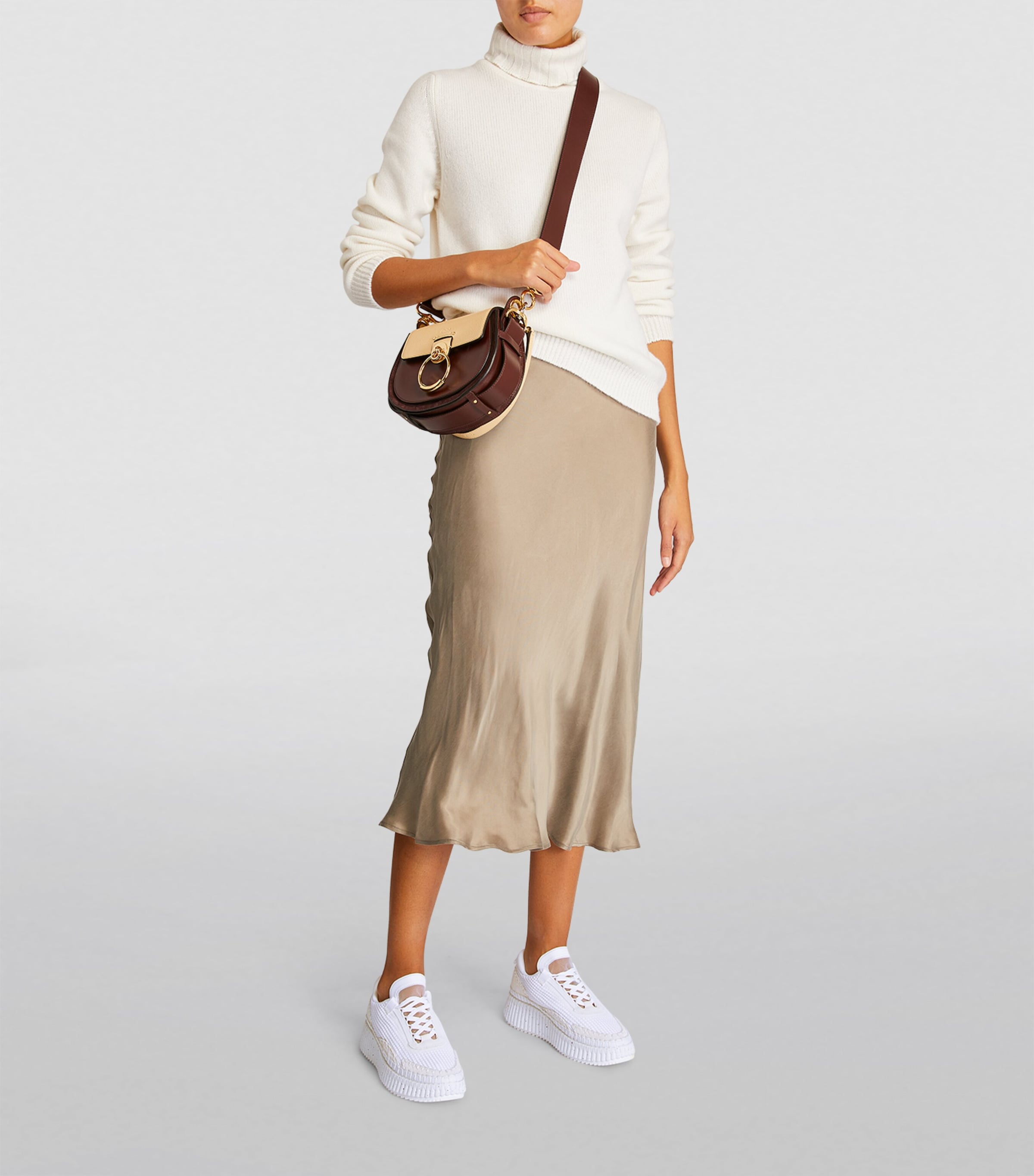 Chloé Nama Runner Sneakers White Image 5