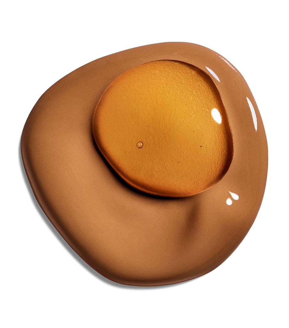 Clarins Double Serum Foundation Image 4