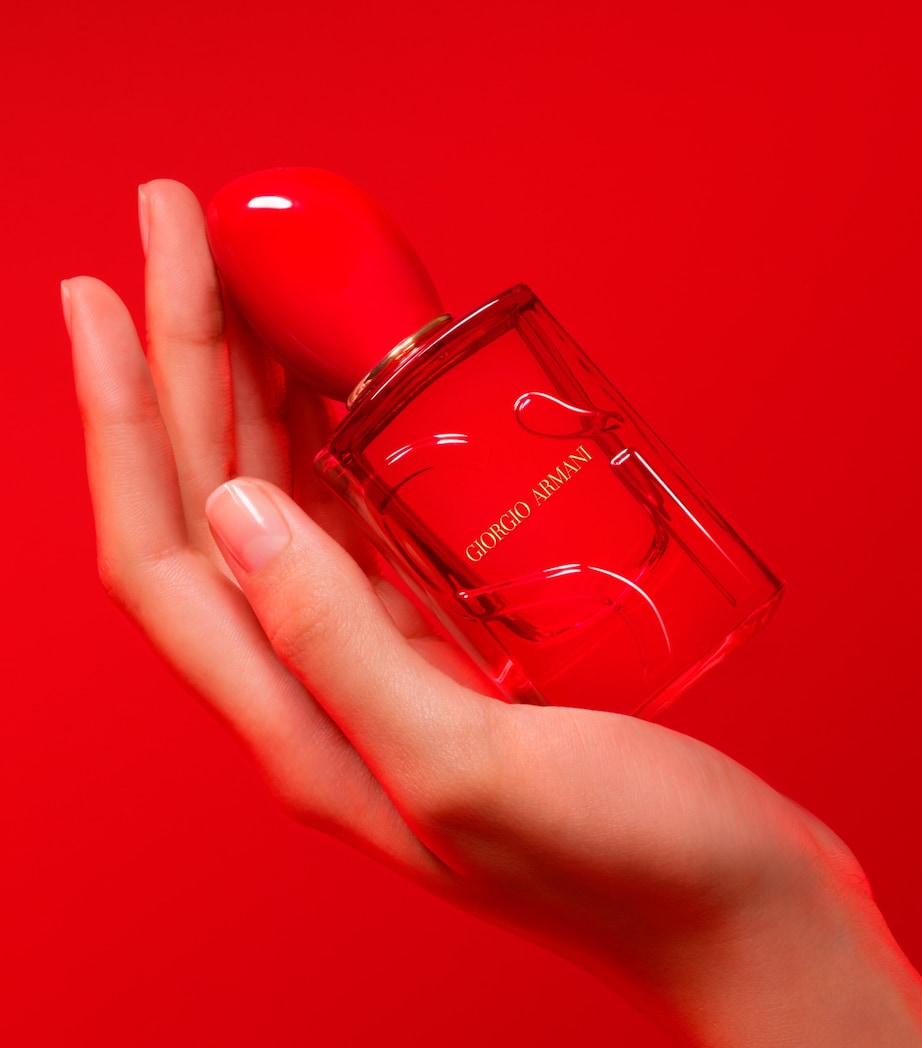 Si Passione Red Musk Eau de Parfum (30ml) NO COLOUR Image 3
