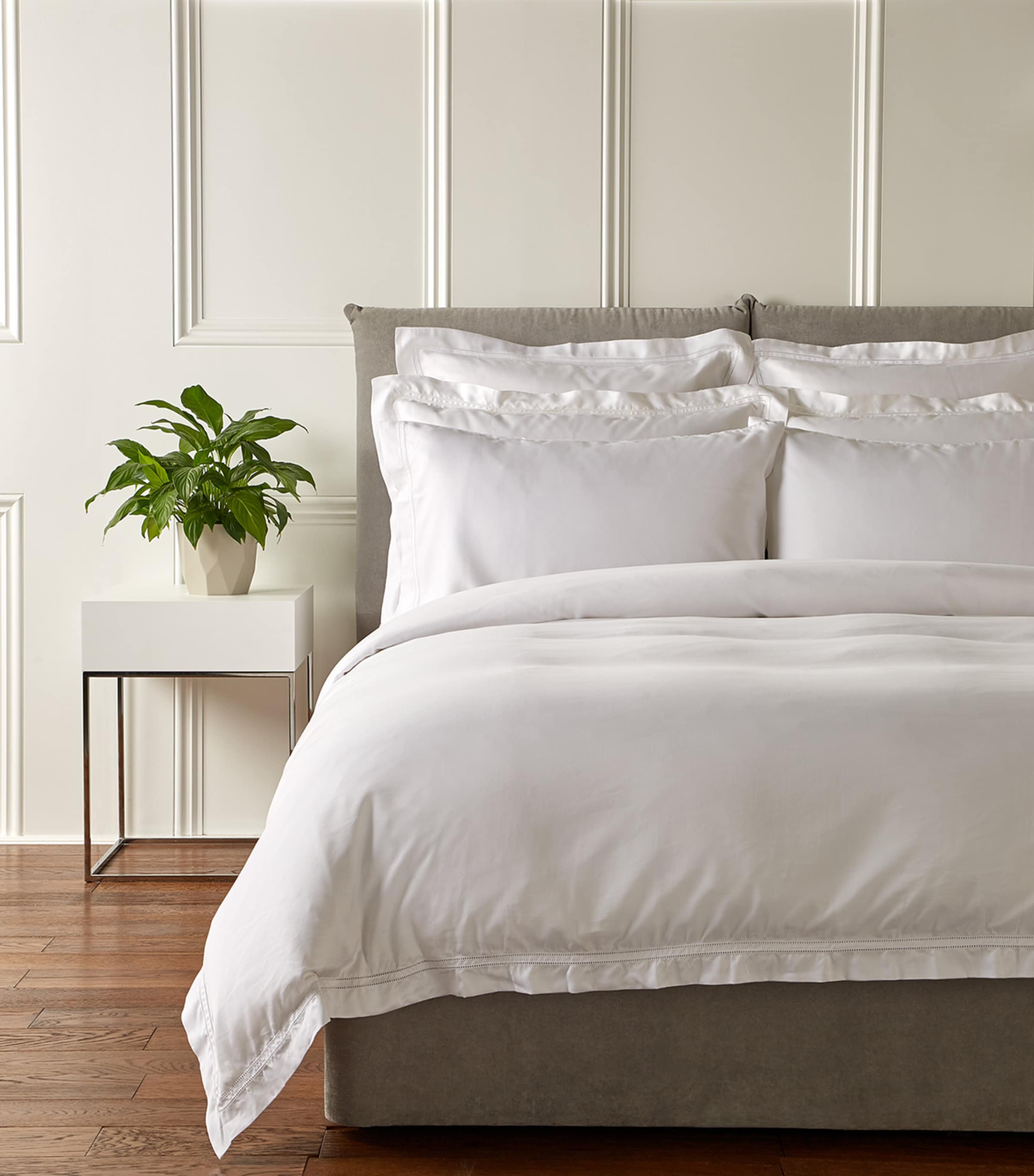 Harrods Of London Silk Cotton Housewife Pillowcase Pair In White
