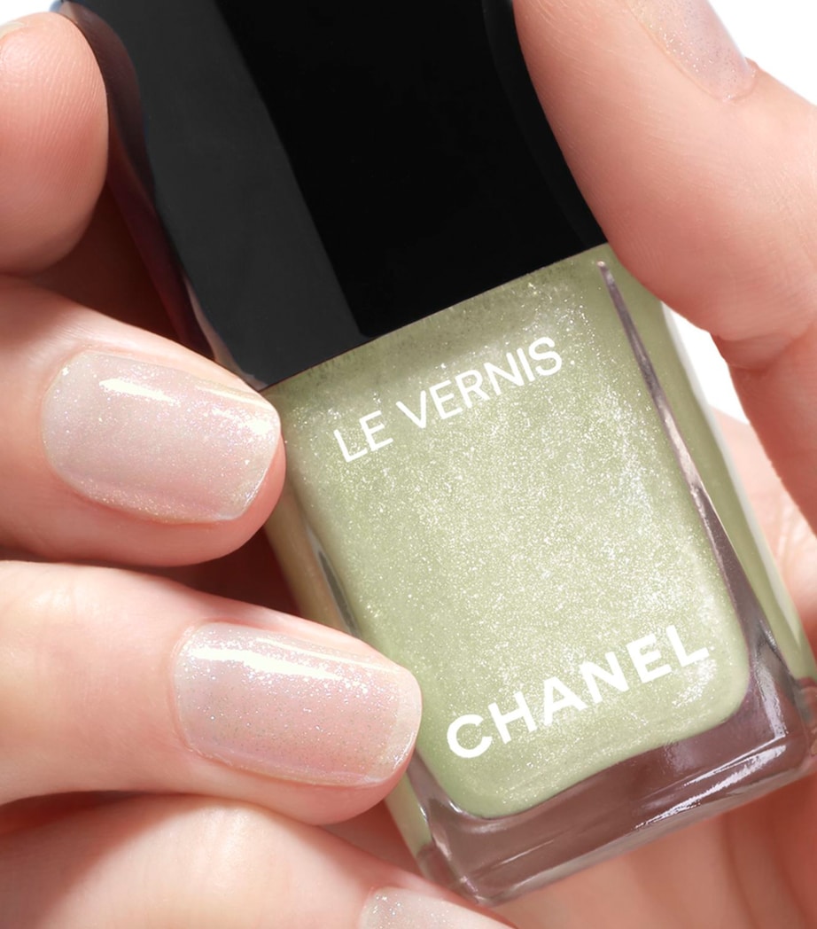 CHANEL LE VERNIS Longwear Nail Colour Affirmée Image 5