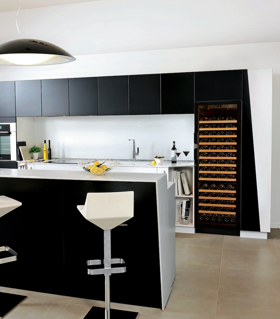 Large Single-Temperature Compact Wine Cabinet NO COLOUR Image 3