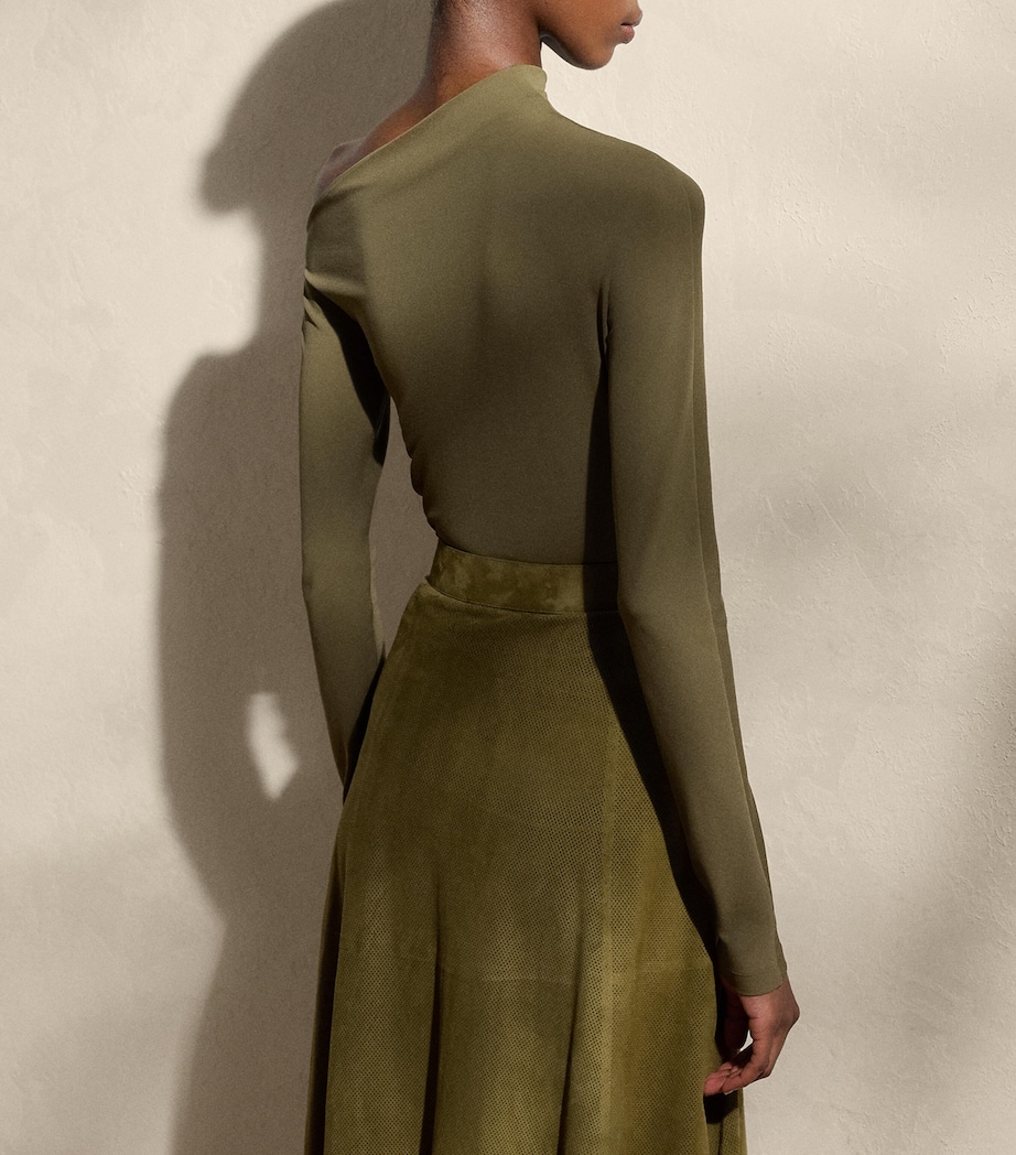 Asymmetric Top MOSS Image 5