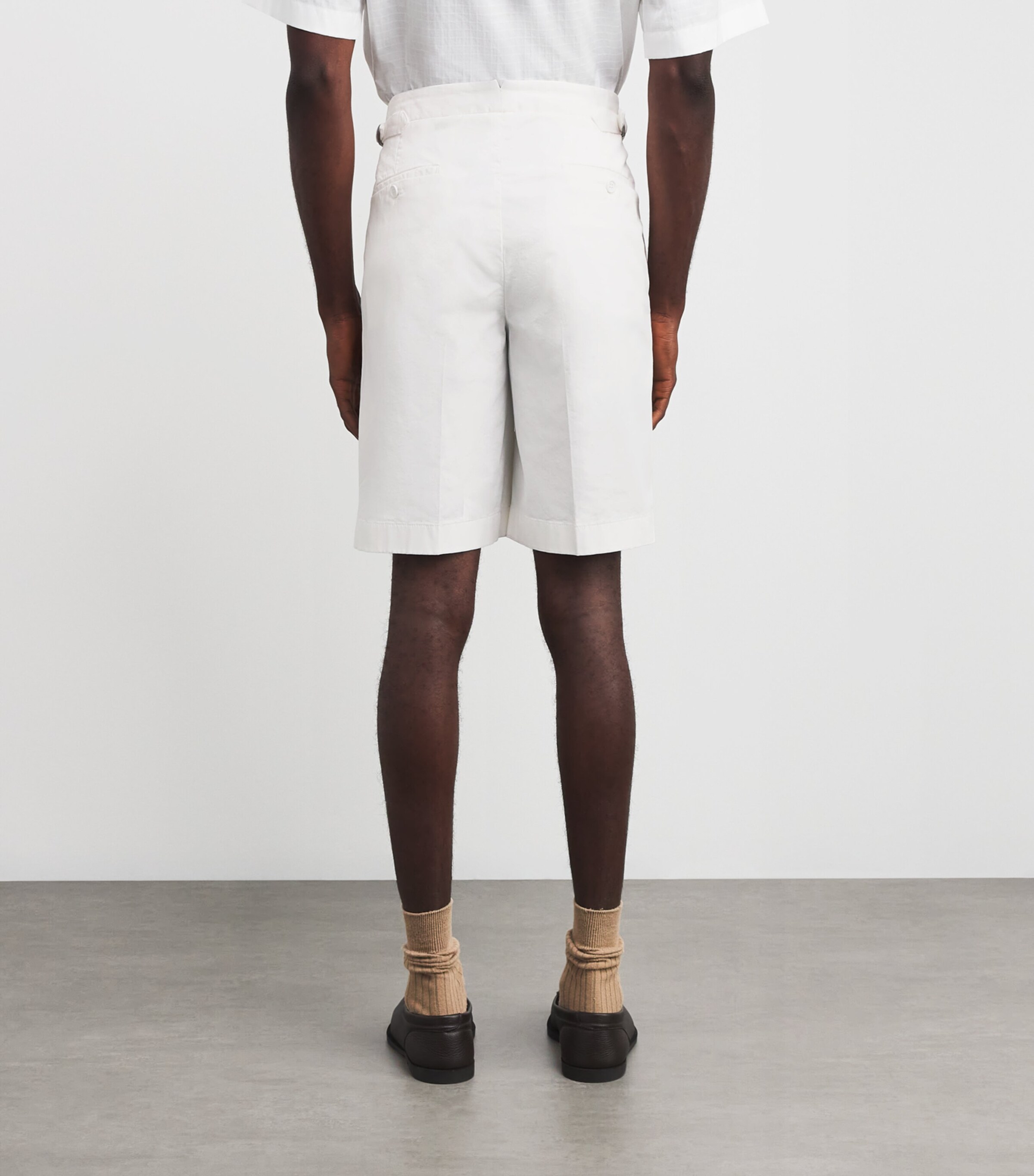 Ralph Lauren Purple Label Mens x Wimbledon Stretch-Cotton Pleated Shorts Deckwash White Image 4