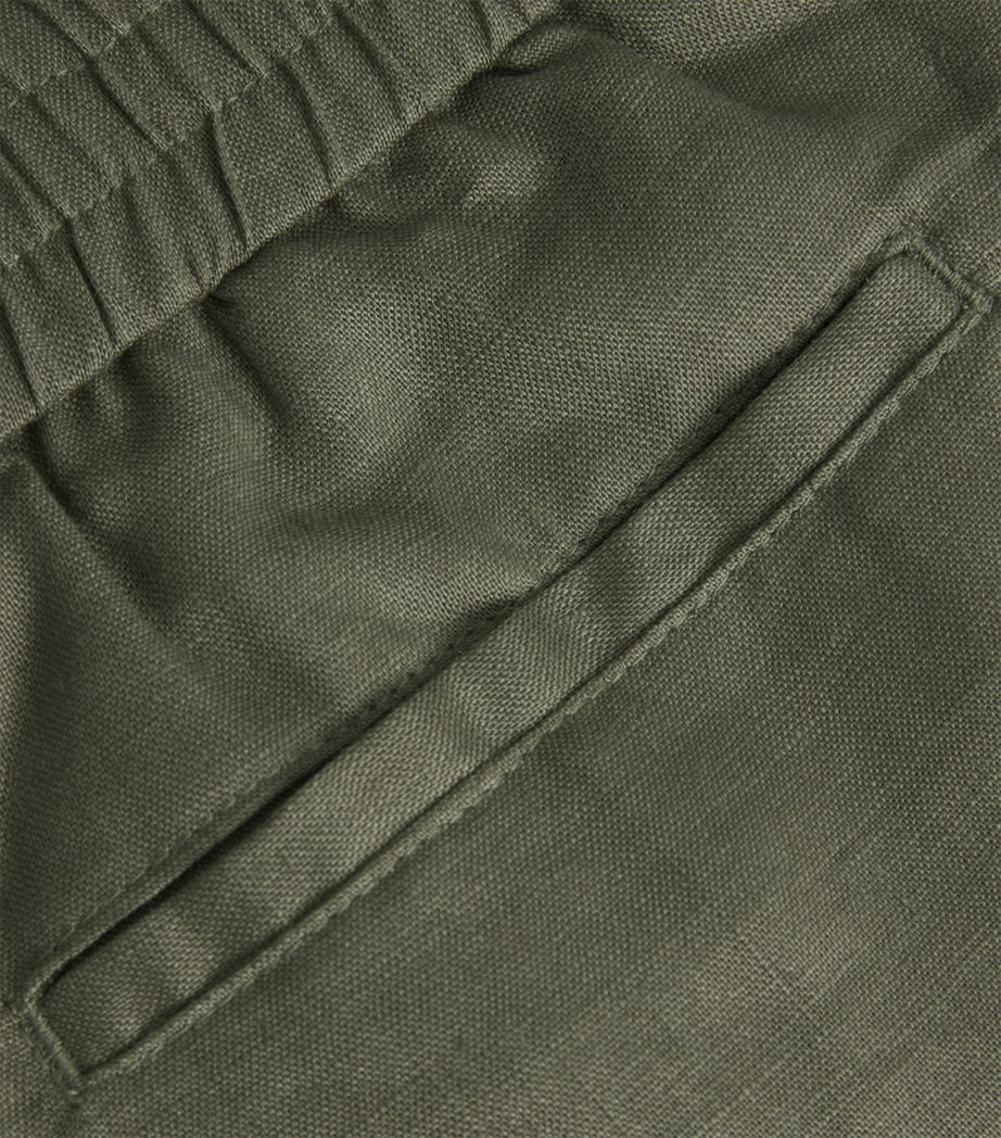 CHÉ Mens Linen Relaxed Shorts Khaki Image 6
