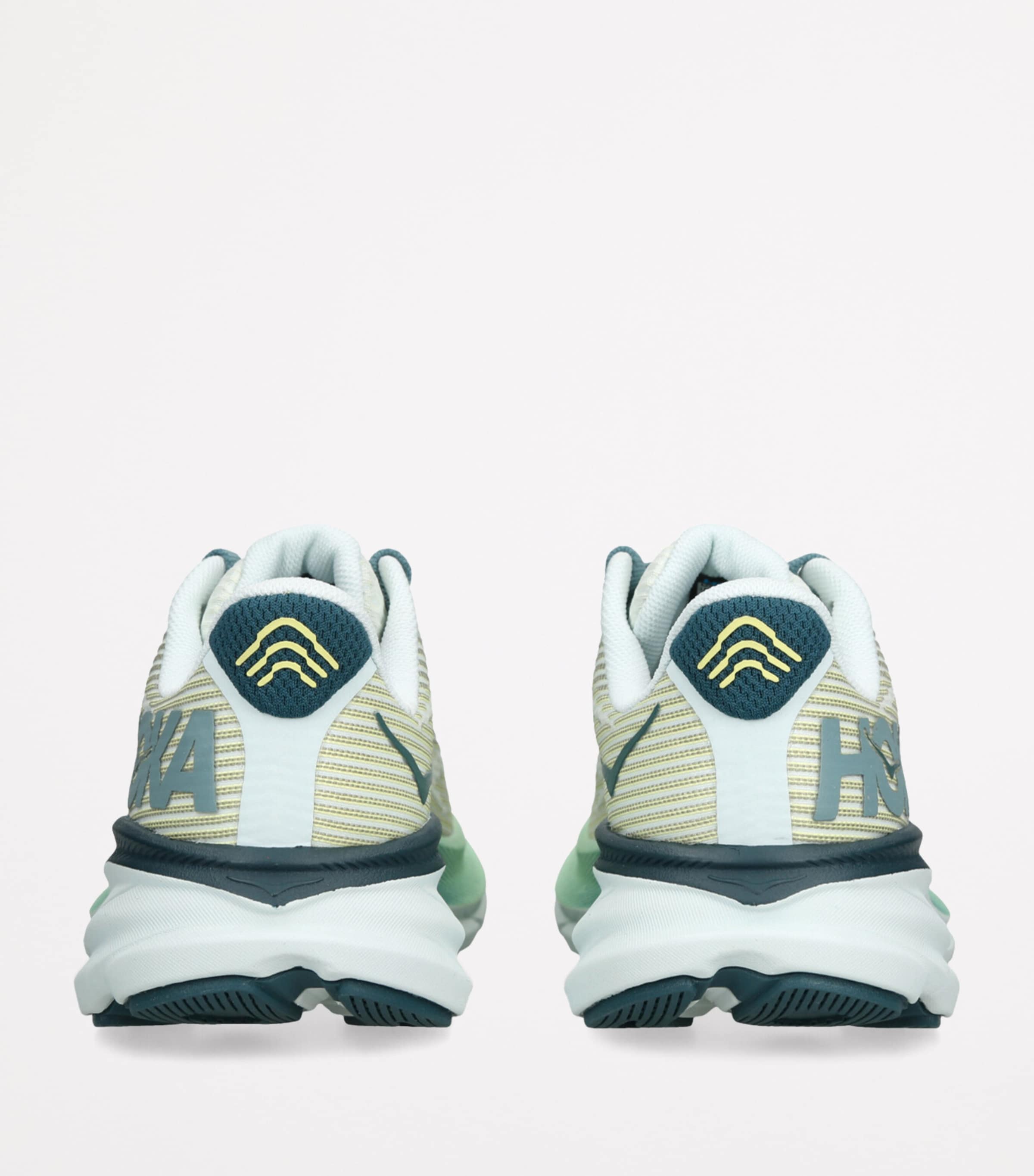 Hoka Youth Clifton 9 Trainers Green Image 2