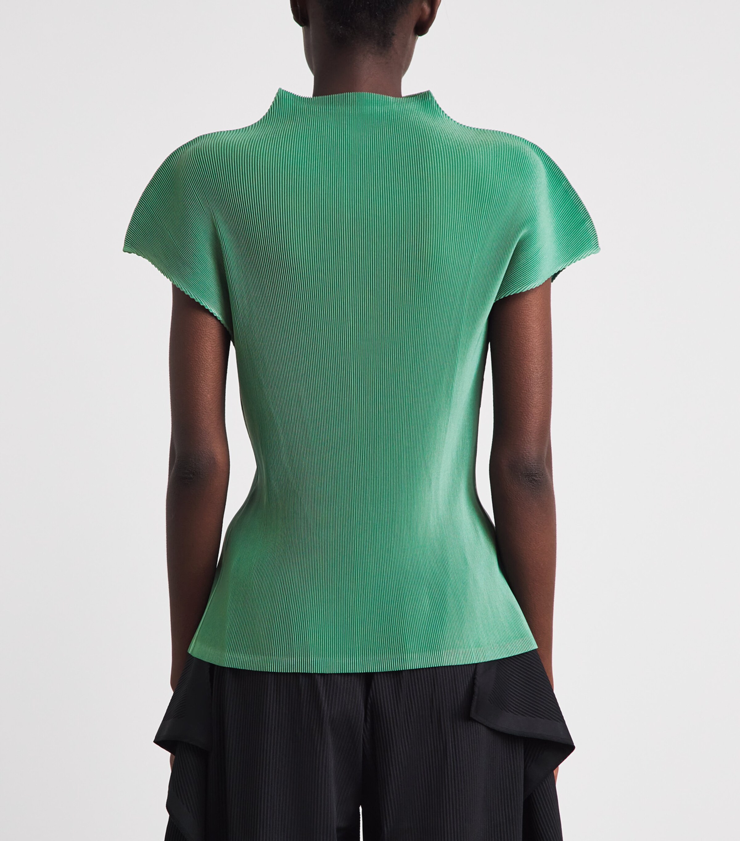 新品 PLEATS PLEASE ISSEY MIYAKE MISTトップス Pleats Please Issey Miyake Green Mist August Top | Harrods US