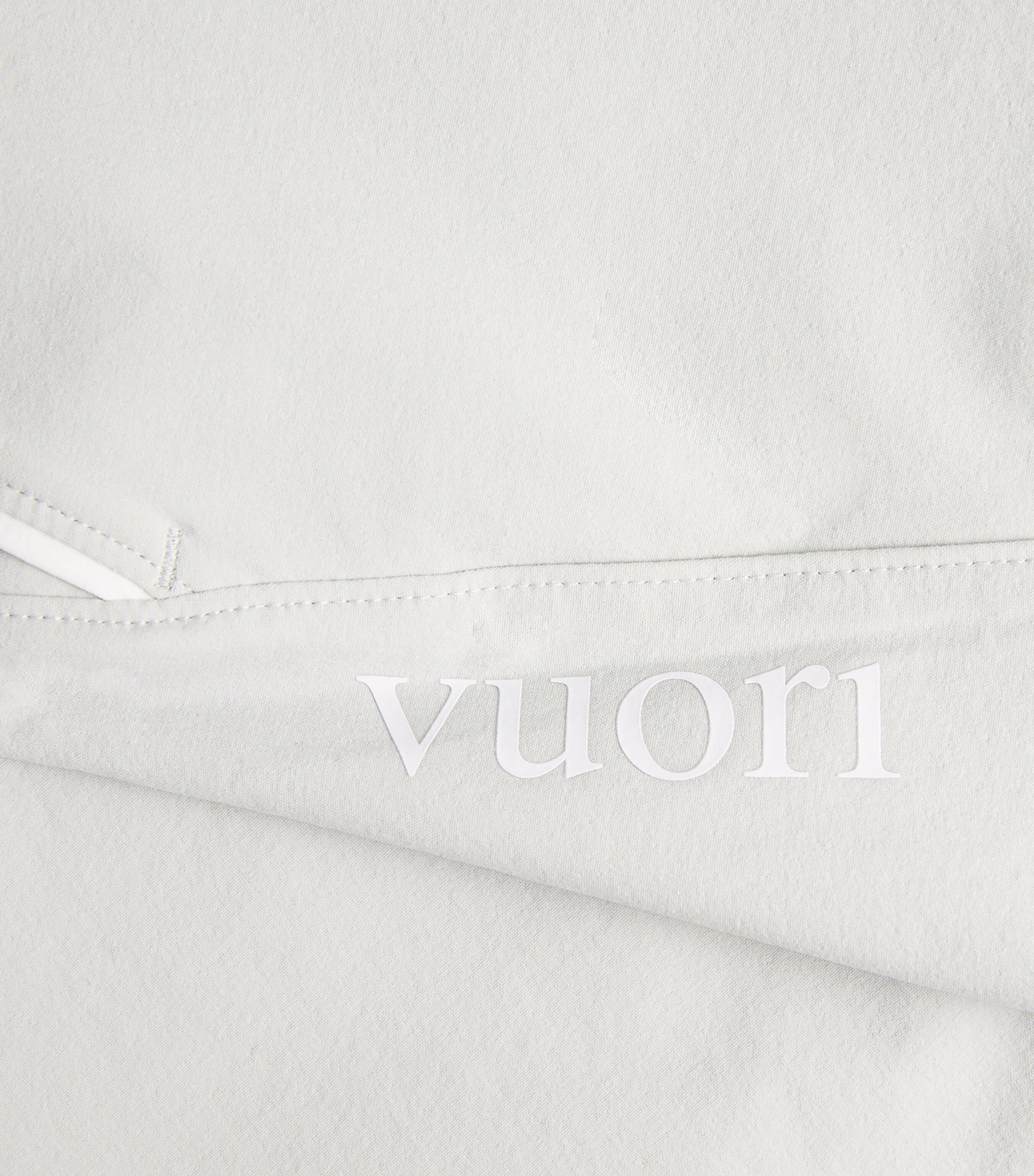 VUORI Mens 7’’ Unlined Crosscourt Shorts Mns Moonstone Image 6