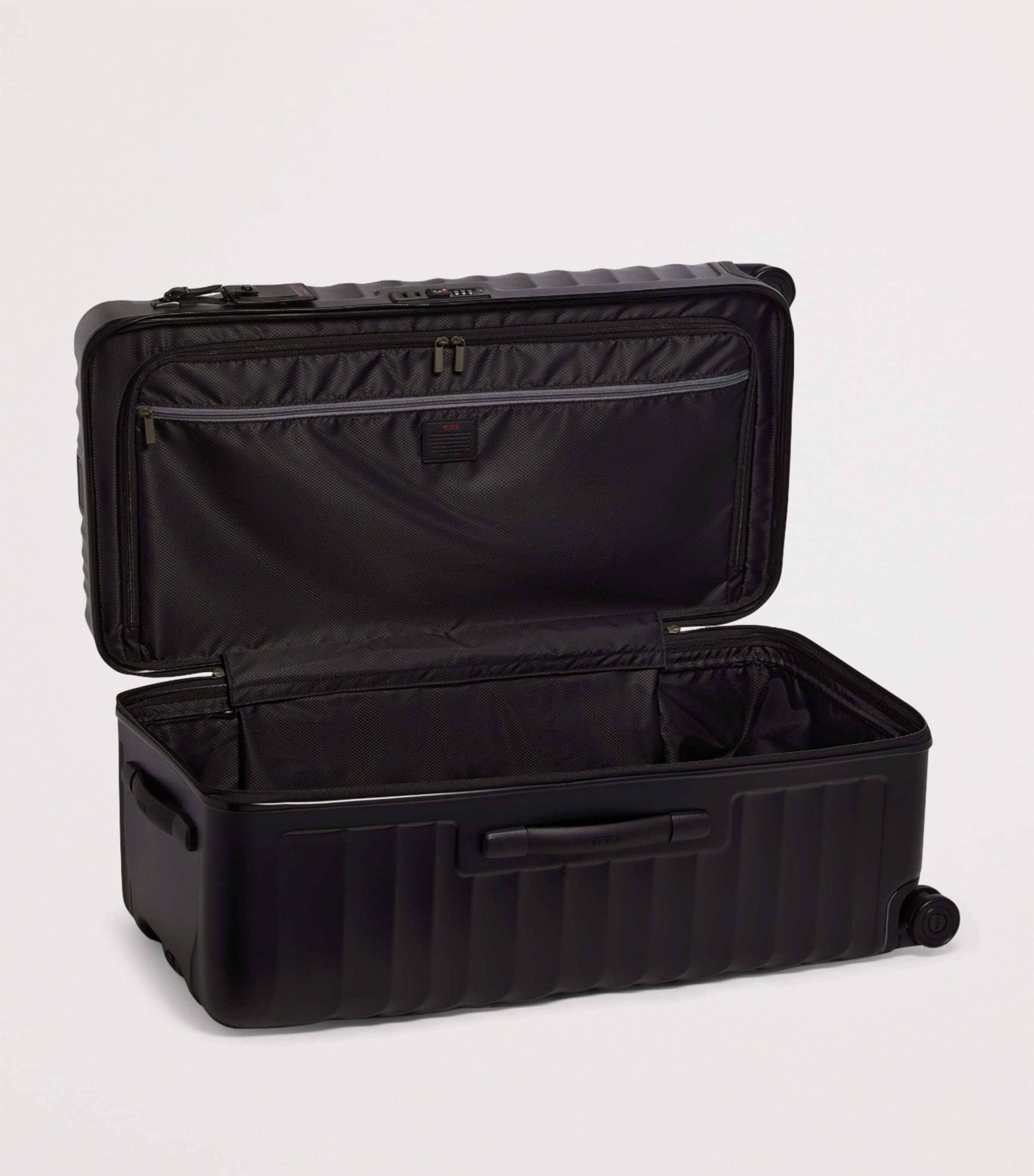 19 Degree Large Rolling Trunk (79.5cm) BLACK TEXTURED 6153 Image 2