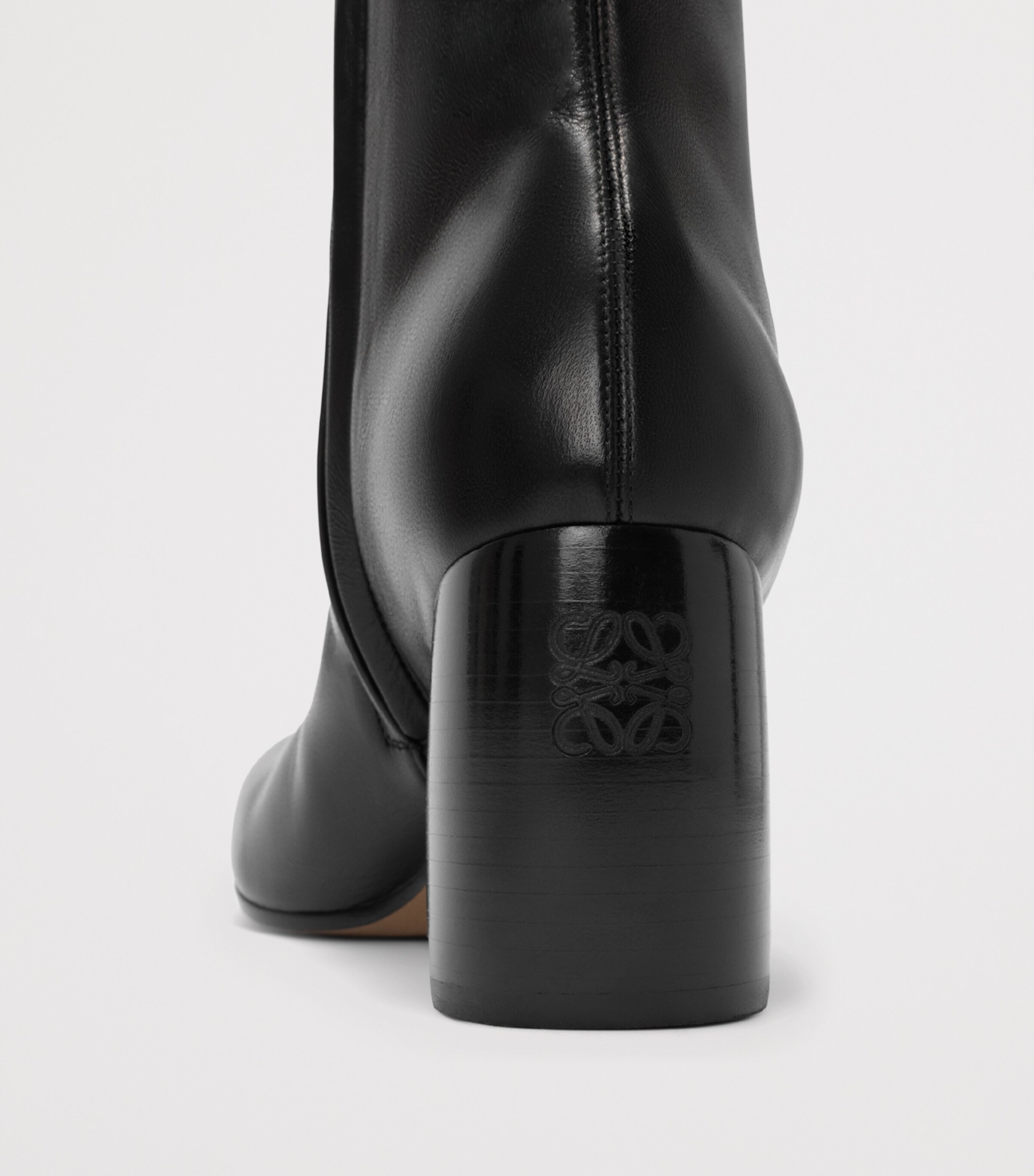LOEWE Leather Oval Heeled Ankle Boots 70 Black Image 4