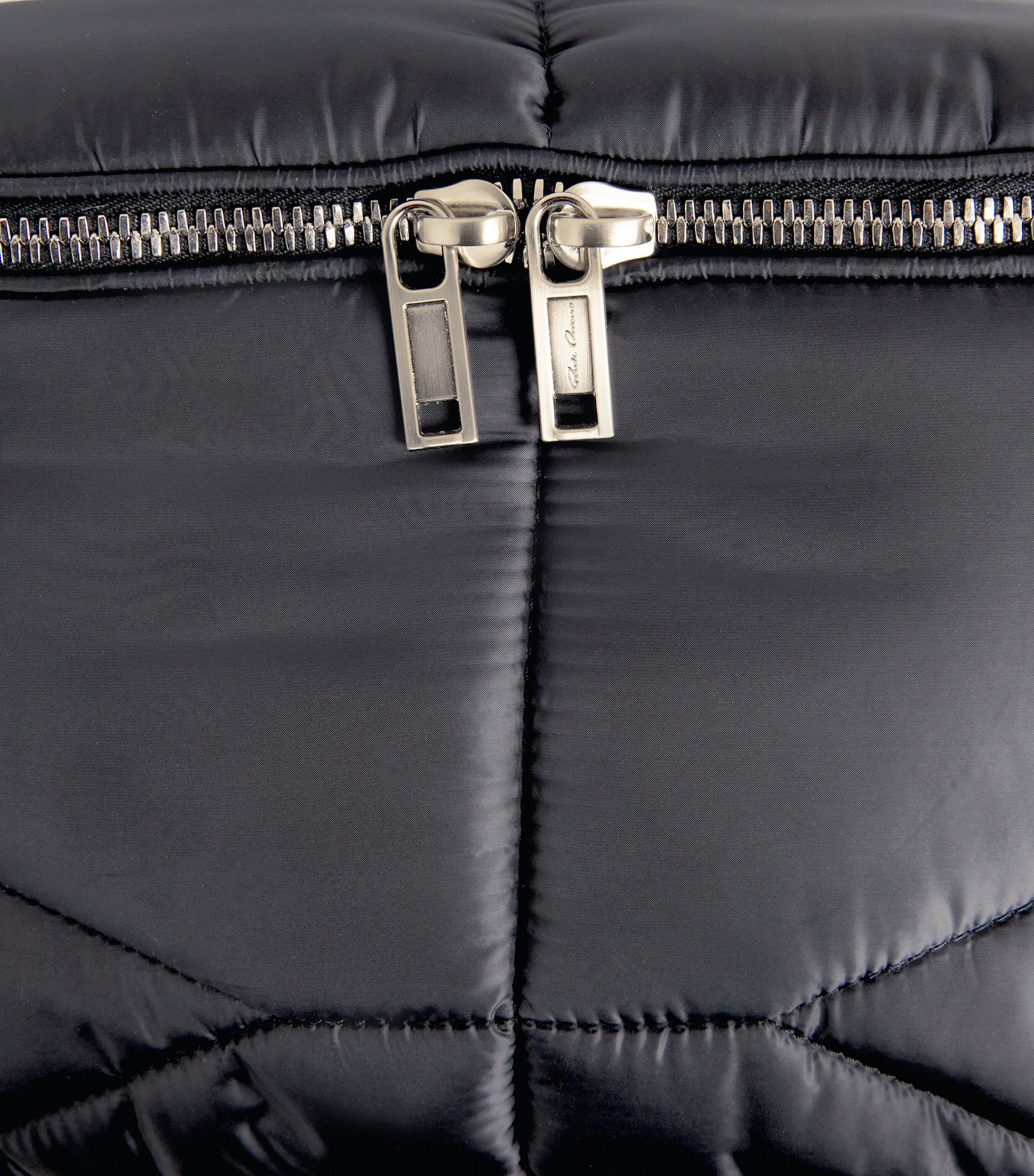 x Moncler Down Marsupio Belt Bag 999 - BLACK Image 7