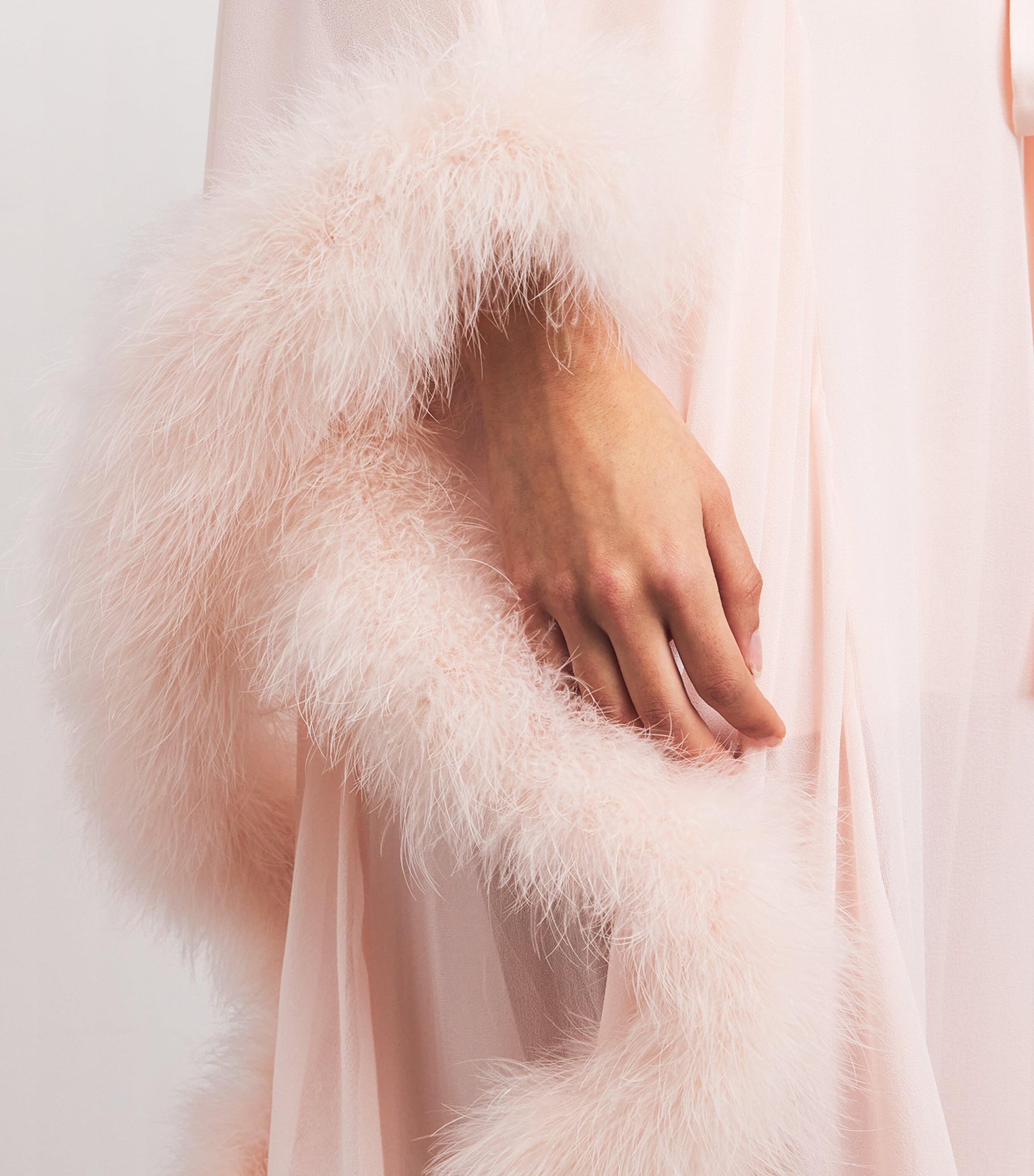 Silk-Ostrich Feather Taylor Long Robe PERFUME PINK Image 6