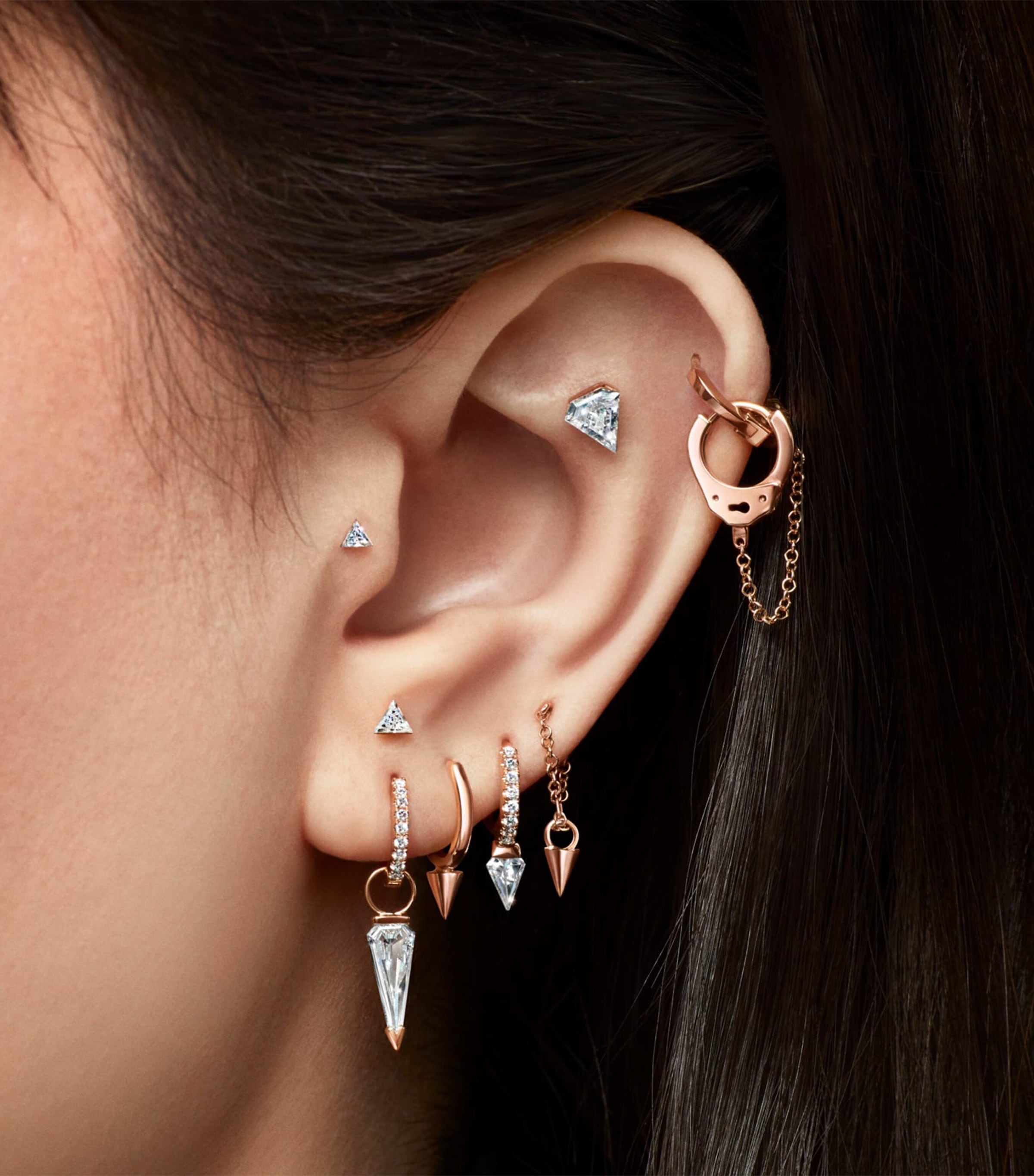 Invisible-Set Diamond Triangle Single Stud Earring 2.5mm WHITE GOLD Image 2