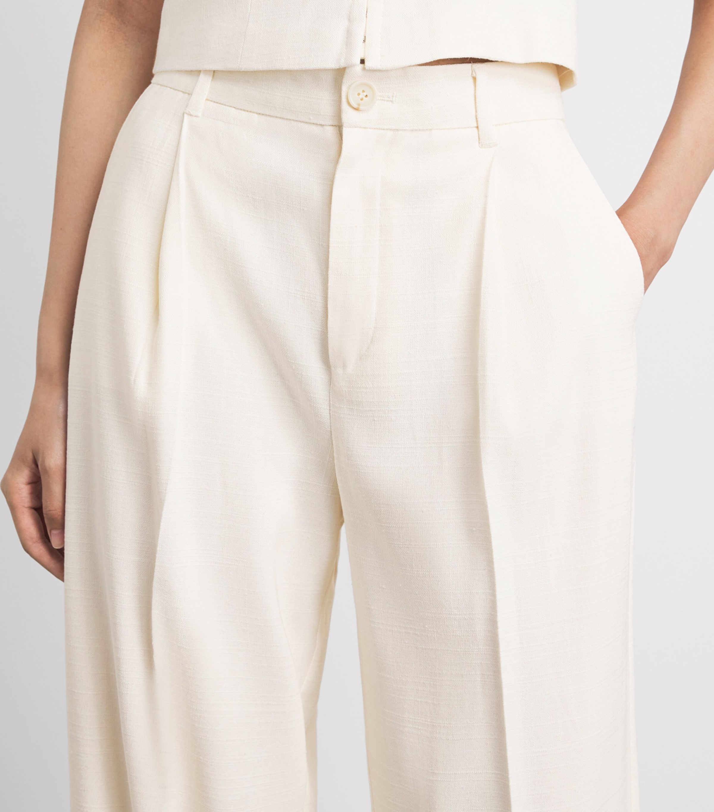 PAIGE Womens Westin Pleated Wide-Leg Trousers Bone Image 3