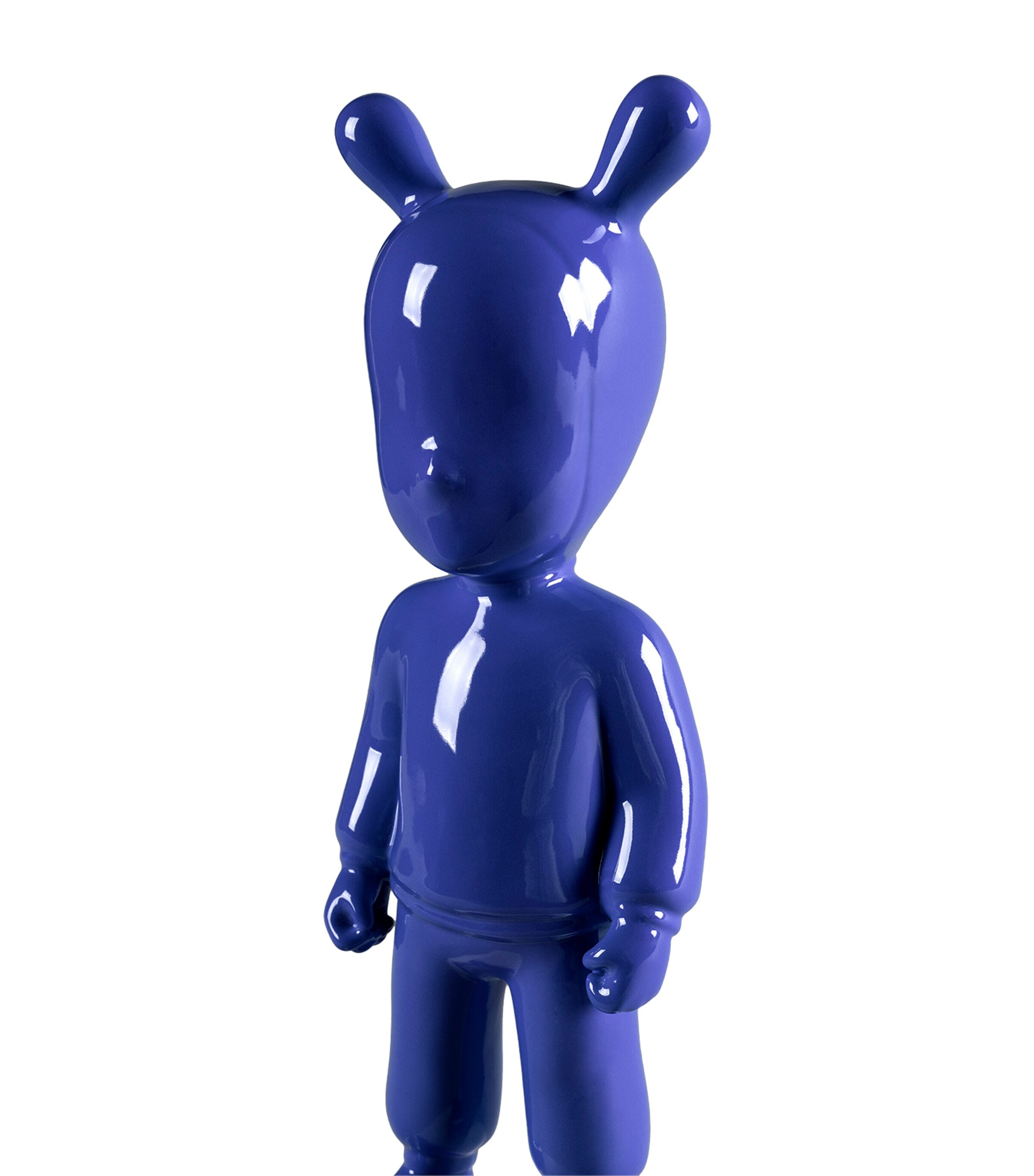 Lladró The Guest Sculpture White & Blue Image 2