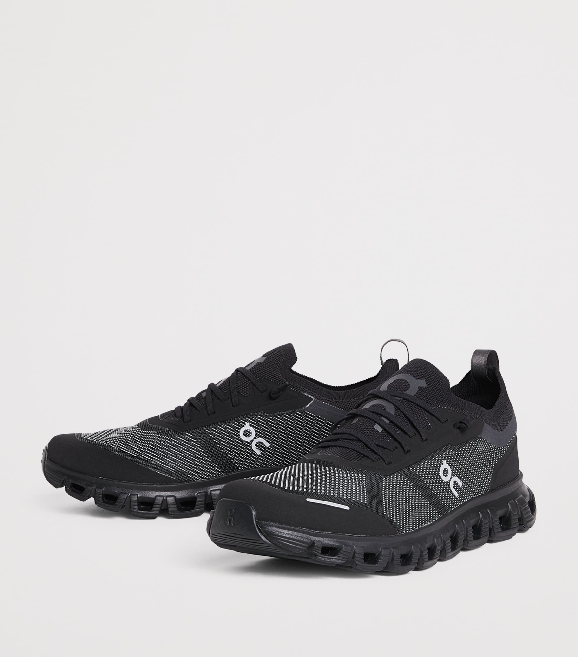 Cloud 6 Versa Trainers BLACK/ECLIPSE Image 2