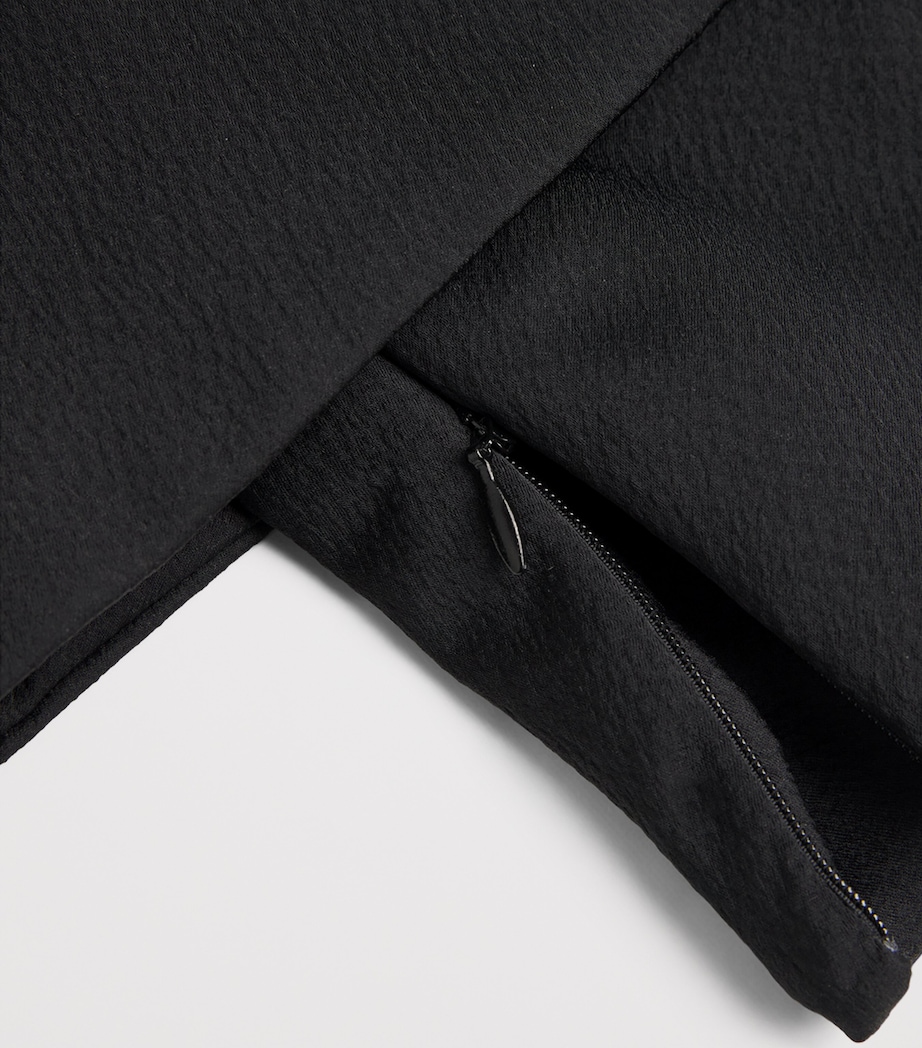 Textured Off-The-Shoulder Philomela Top BLA Image 5