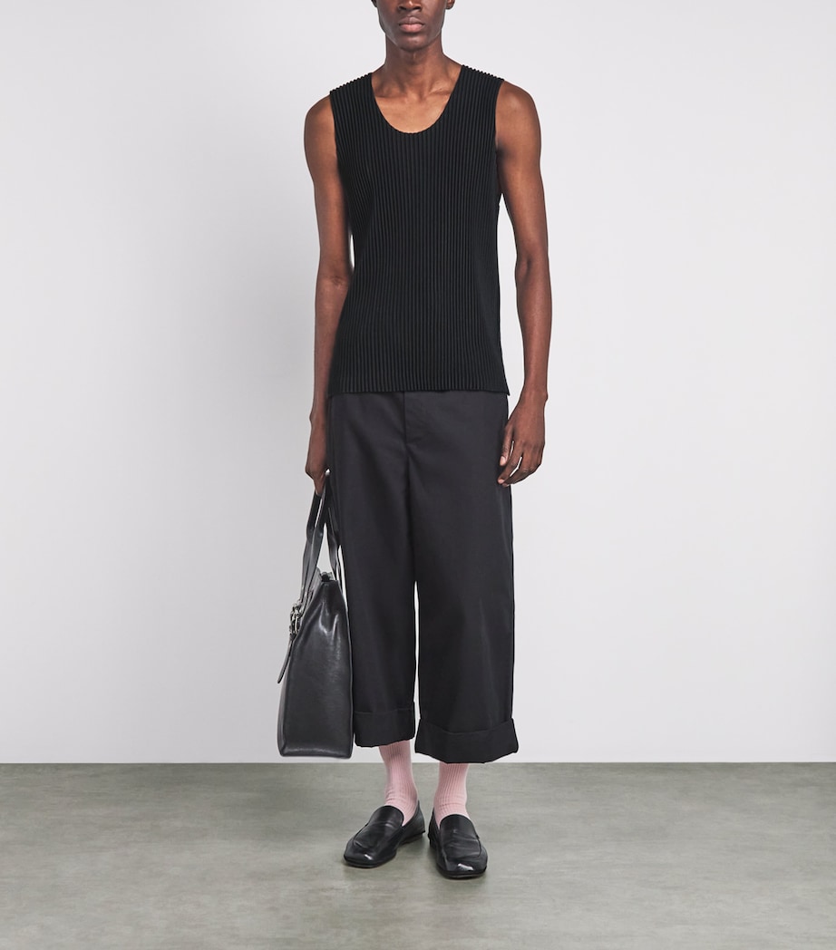 Homme Plissé Issey Miyake Mens Pleated Vest Black Image 2