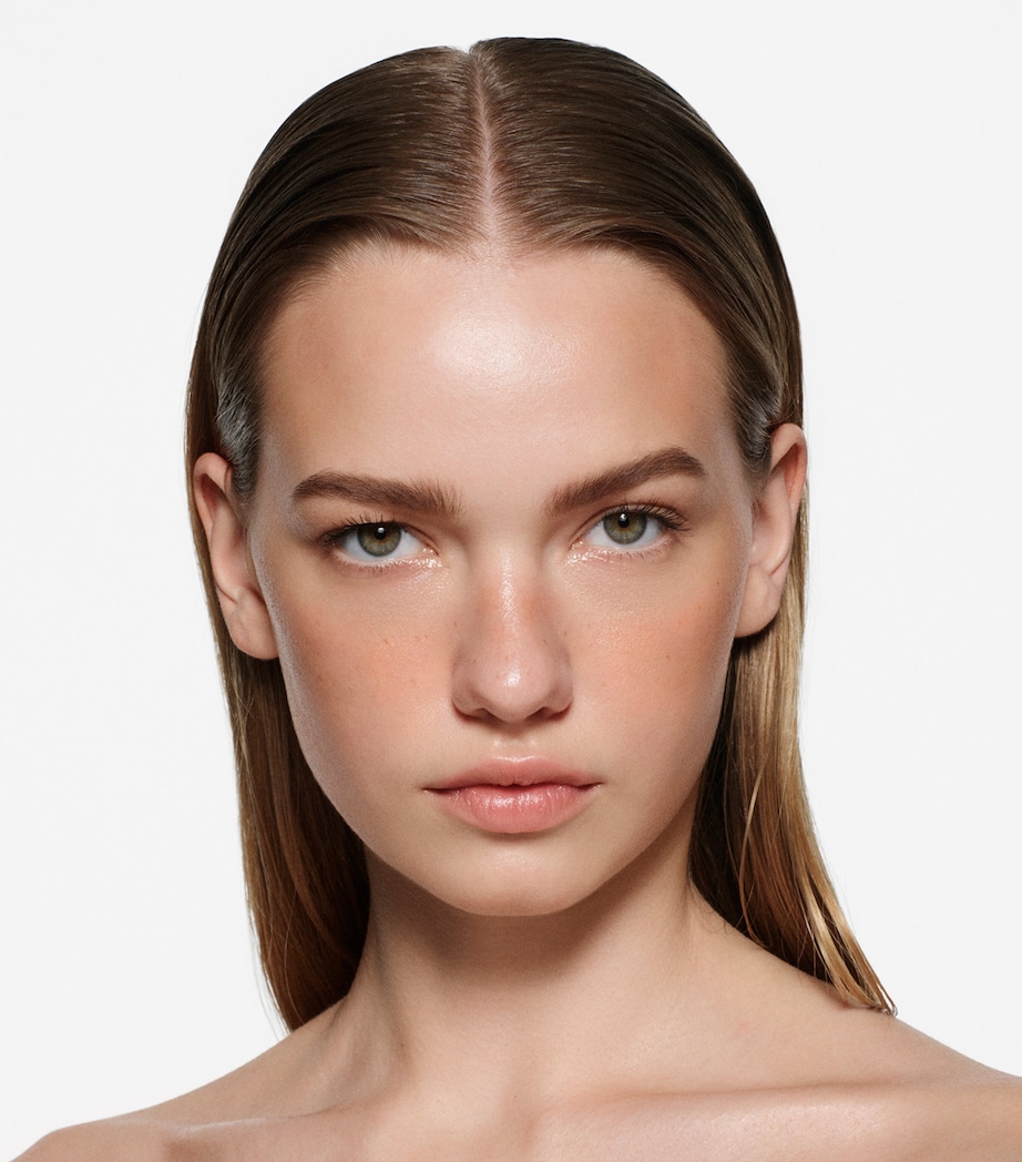 Victoria Beckham Beauty Colour Wash Bronzer Tanline Image 4