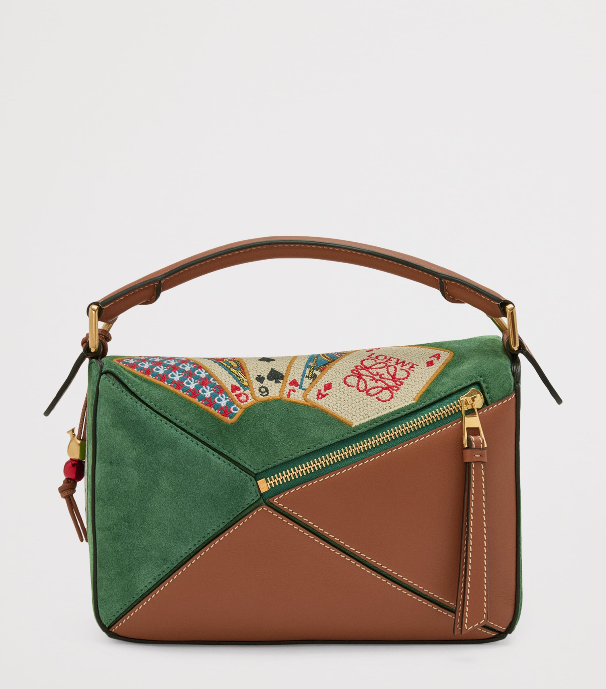 限定生産【LOEWE】Puzzle10 (08) SS18 Runway Green Puzzle 10 SS18 Runway re-edition bag in calfskin suede Green
