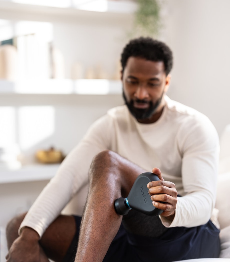 Theragun Mini Plus BLACK Image 4