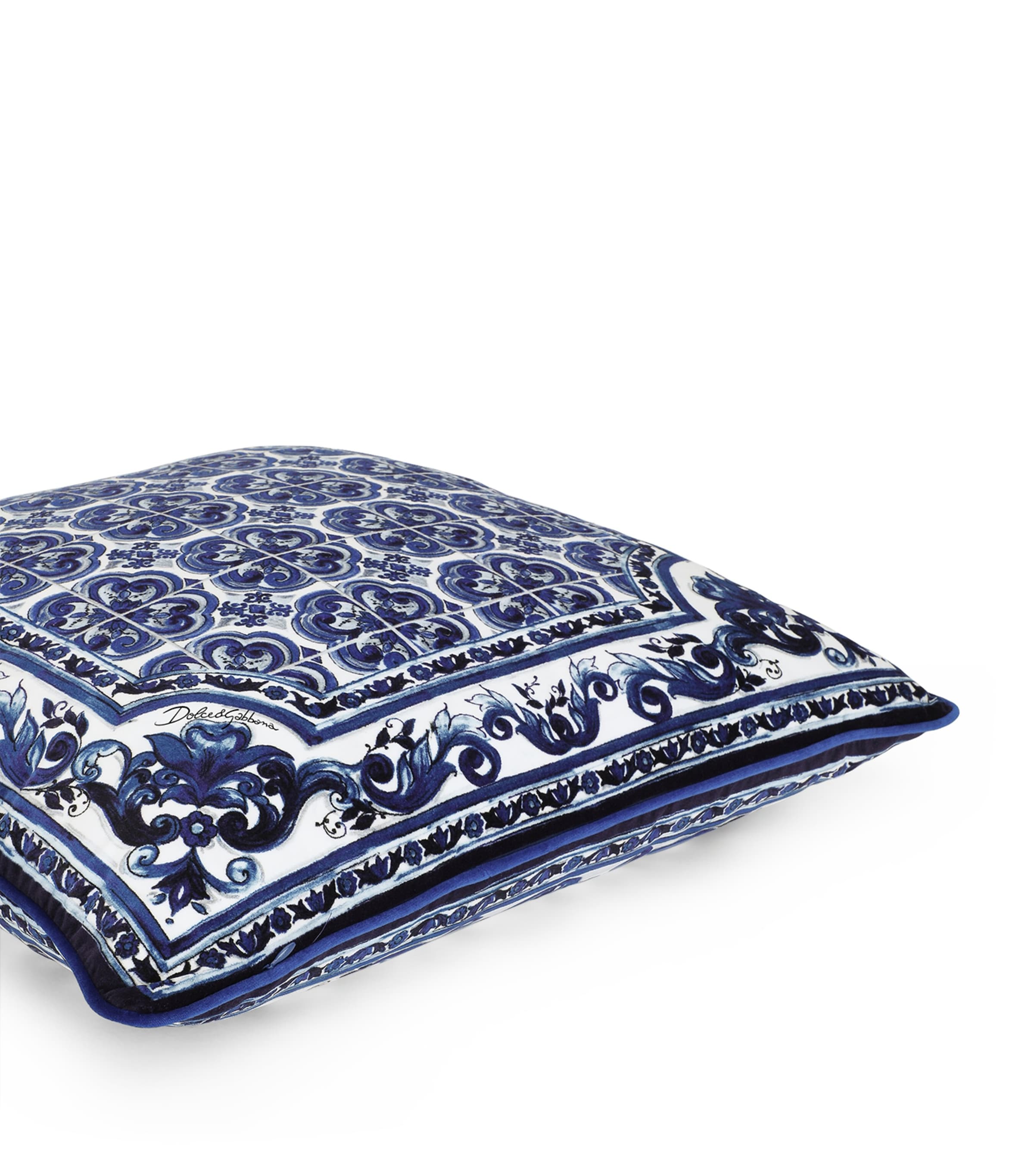 Dolce&Gabbana Casa Silk Blu Mediterraneo Cushion (60cm x 60cm) Maiolica Blu M Image 3