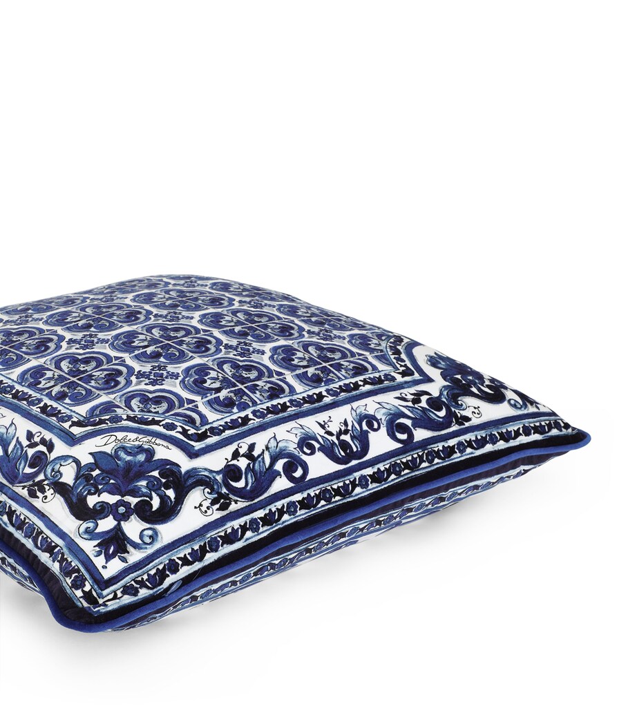 Dolce&Gabbana Casa Silk Blu Mediterraneo Cushion (60cm x 60cm) Maiolica Blu M Image 3