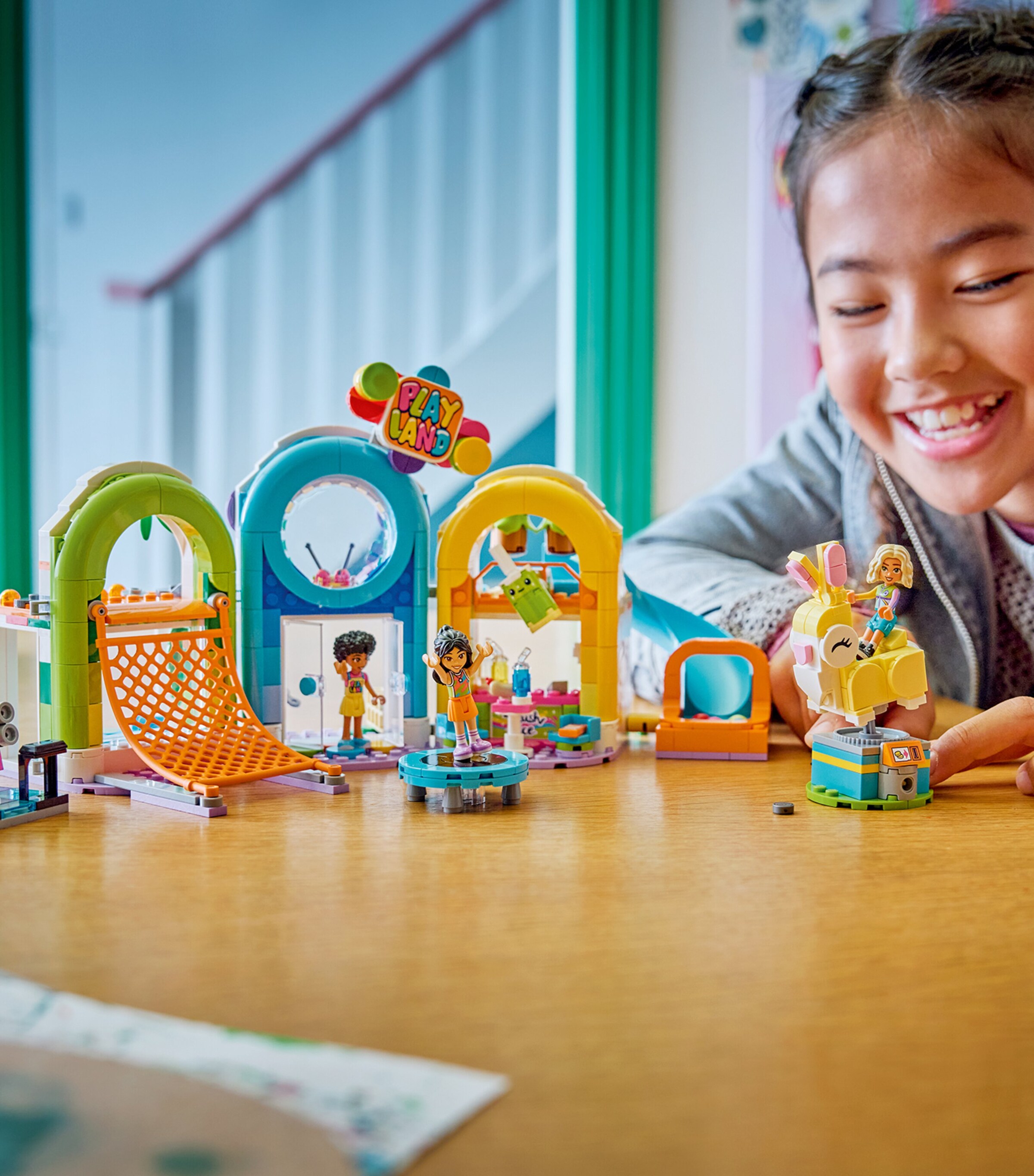 Lego LEGO Friends Fun Indoor Playground 42686 Image 4