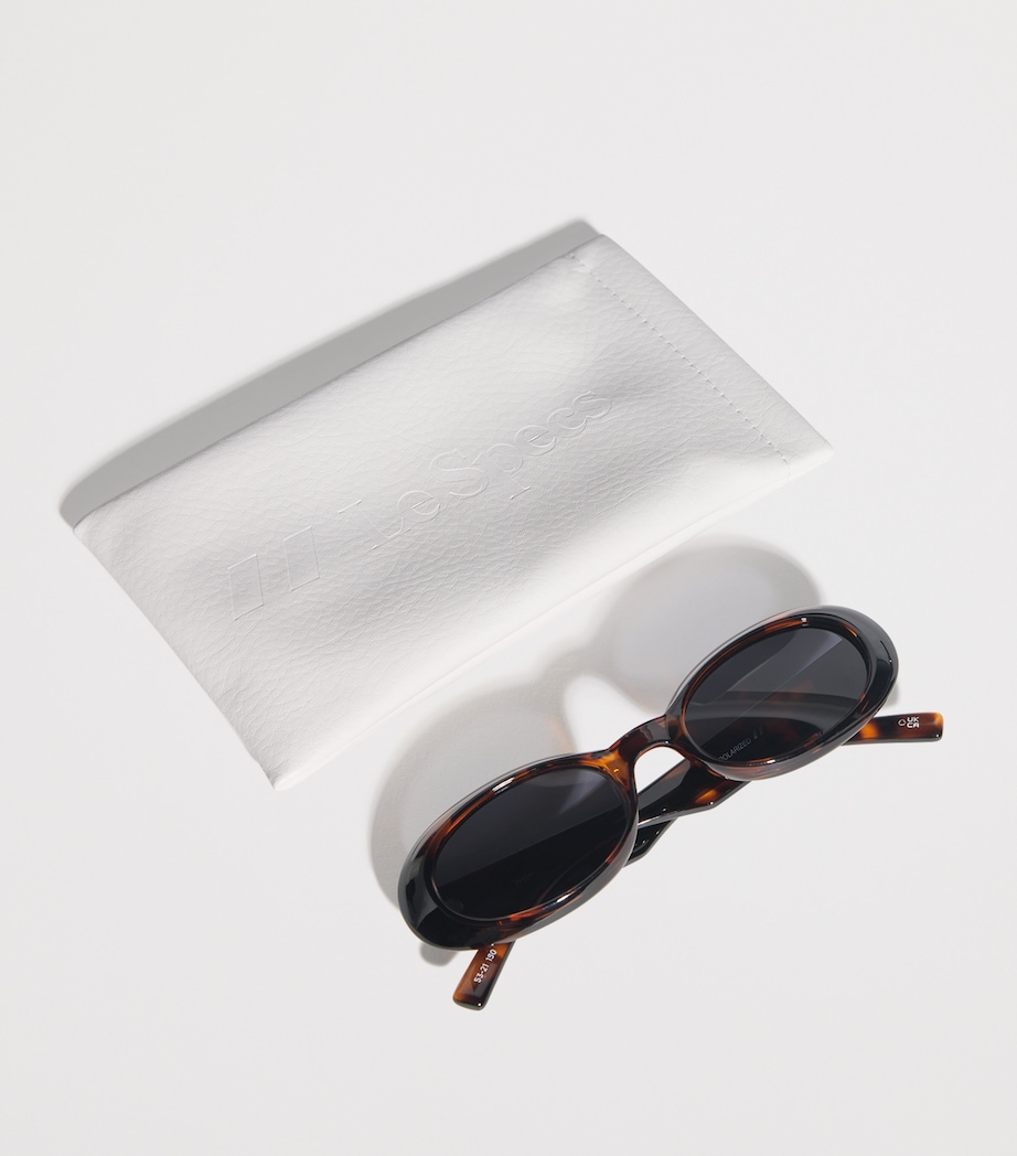 Work It! Oval Sunglasses DARK TORT Image 4