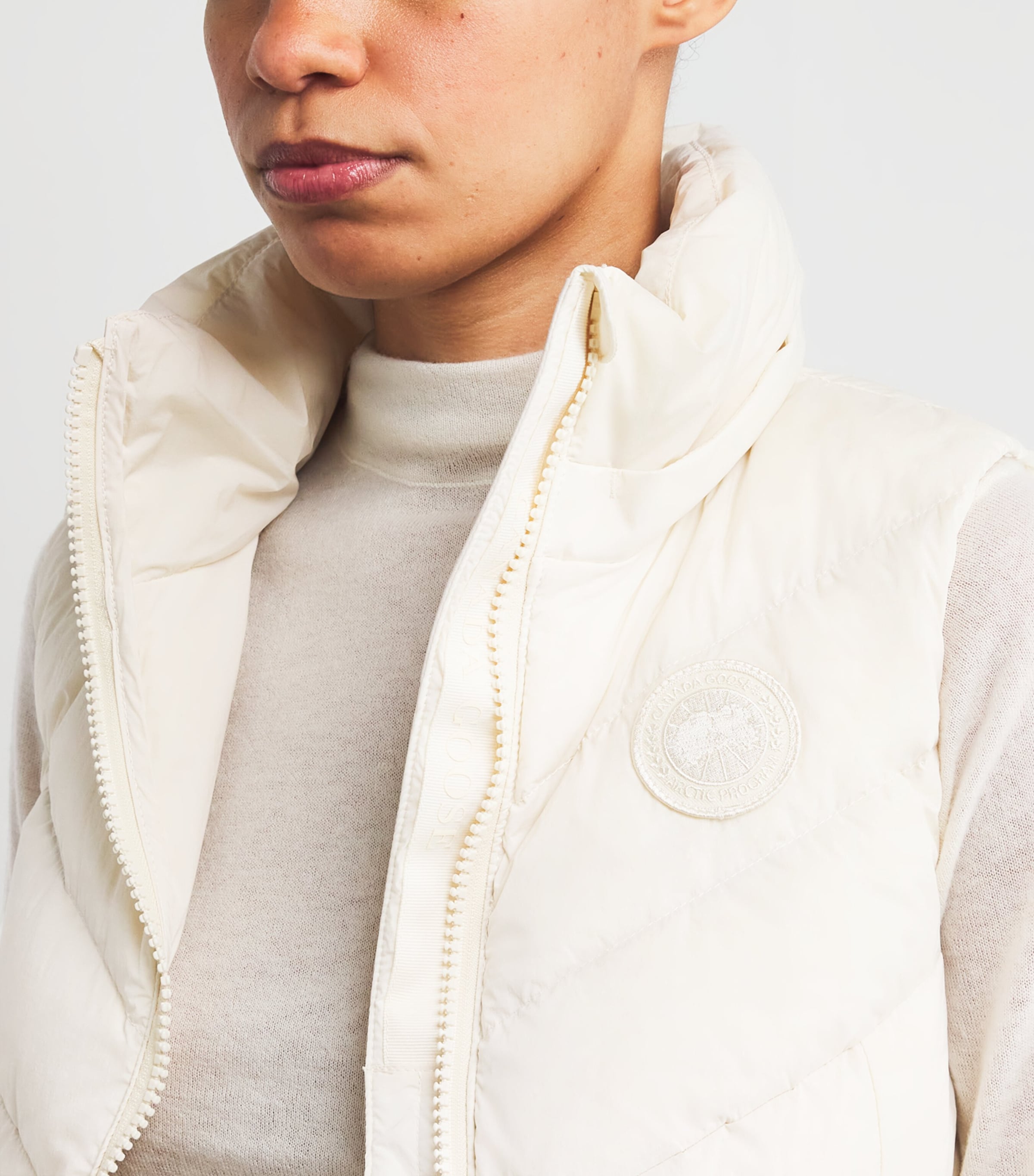 Water-Repellent Down Clair Gilet 9314LINEN-LIN Image 6