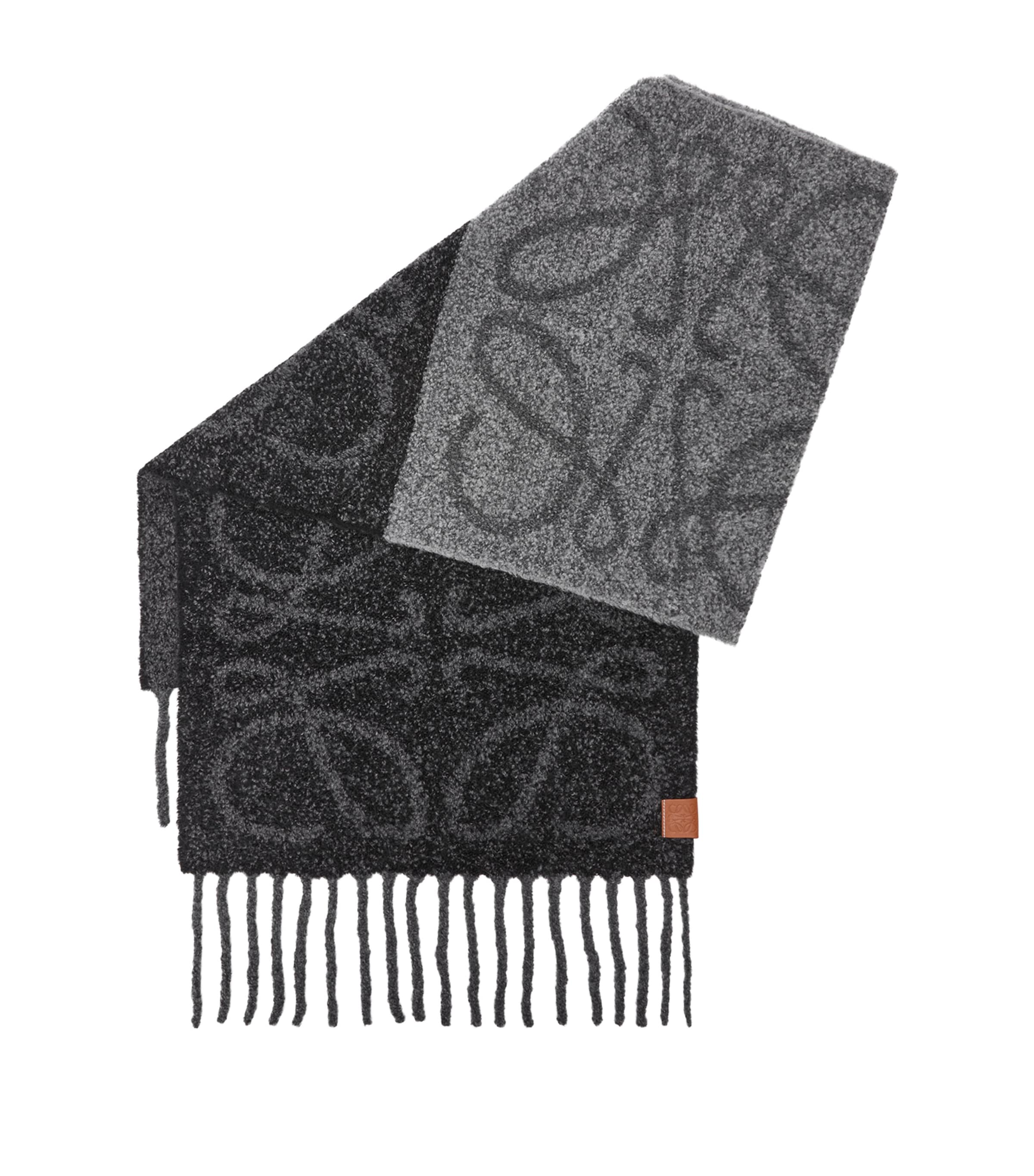 Loewe Alpaca-blend Anagram Scarf In Grey