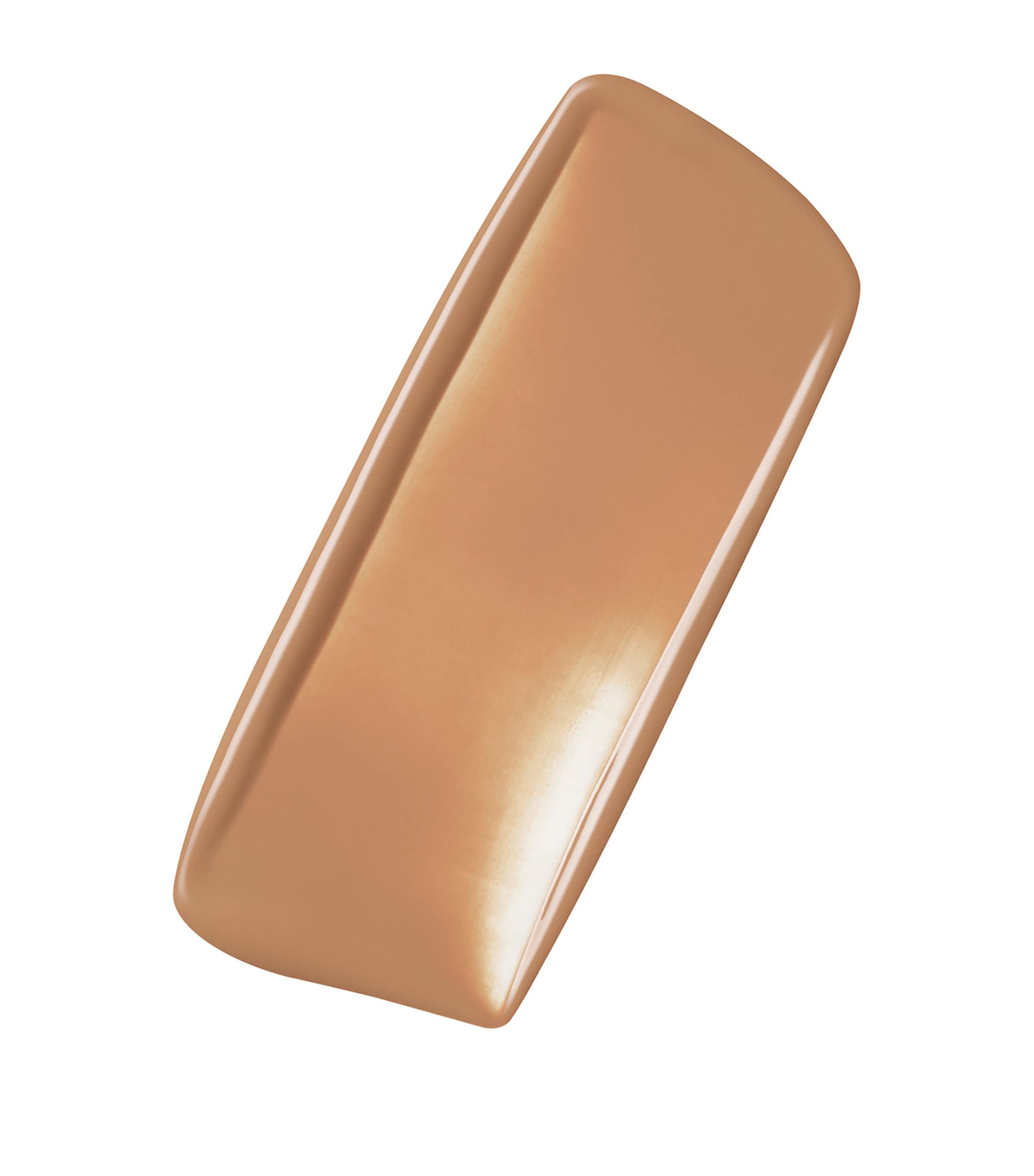 Futurist SkinTint Serum Foundation SPF 20 3N1 IVORY BEIGE Image 2