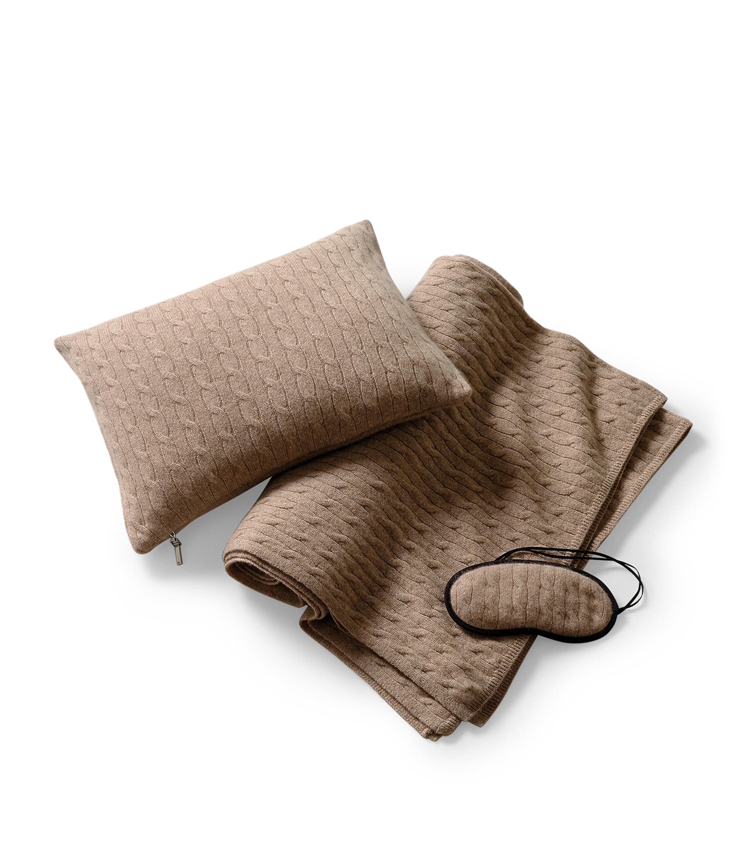 Ralph Lauren Home Cashmere Cable-Knit Travel Set | Gifts | Gifts for Interior Lovers | Home Furnishings | Throws | Bedding | Bedspreads & Bed Throws | Women Clothing | Nightwear | Sleep Masks | Designers | Ralph Lauren | Ralph Lauren Home