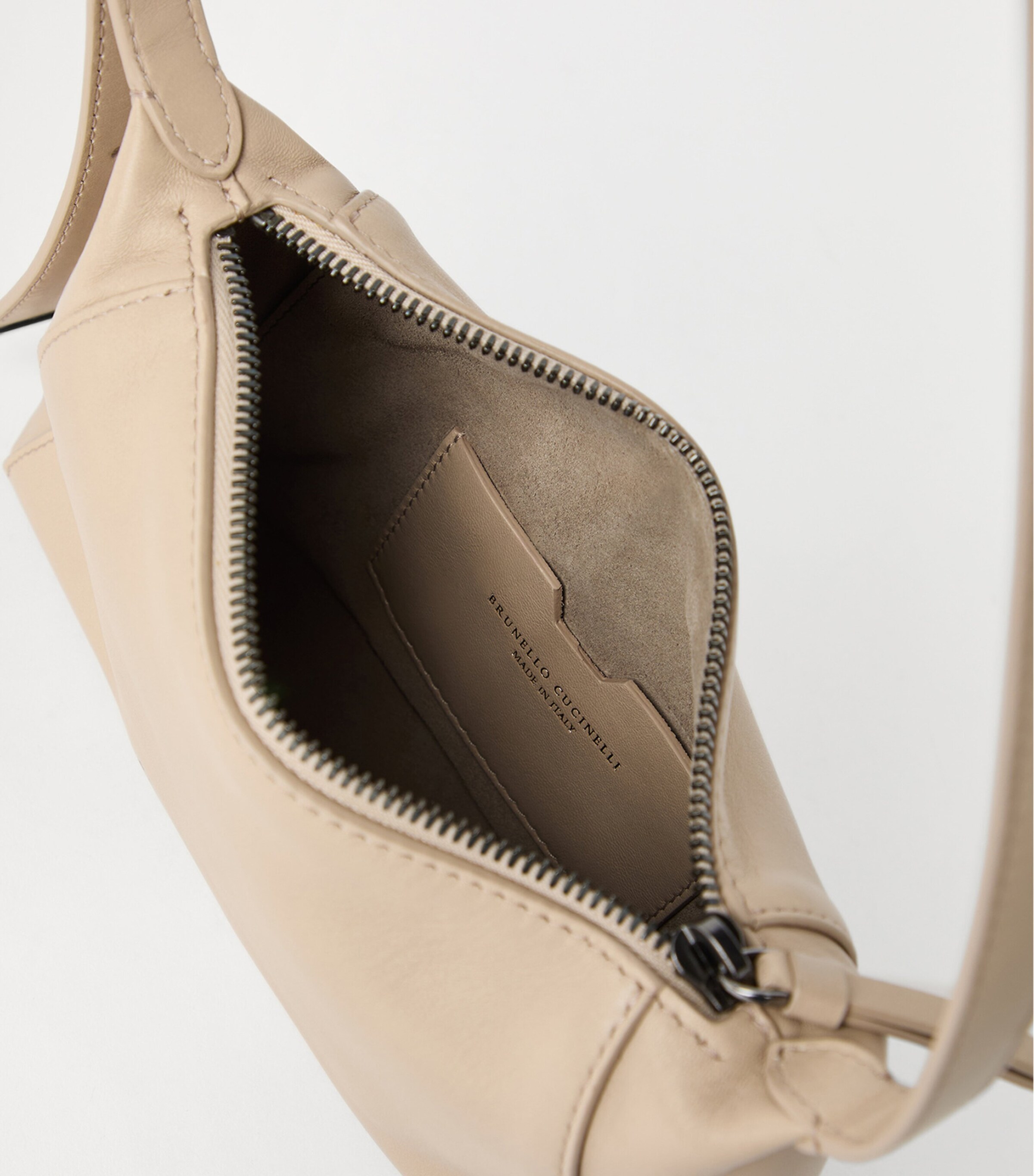 ショルダーバッグ・ポシェット Brunello Cucinelli 'Shoulder Bc Duo' Shoulder Bag BC Duo suede shoulder bag in grey - Brunello Cucinelli