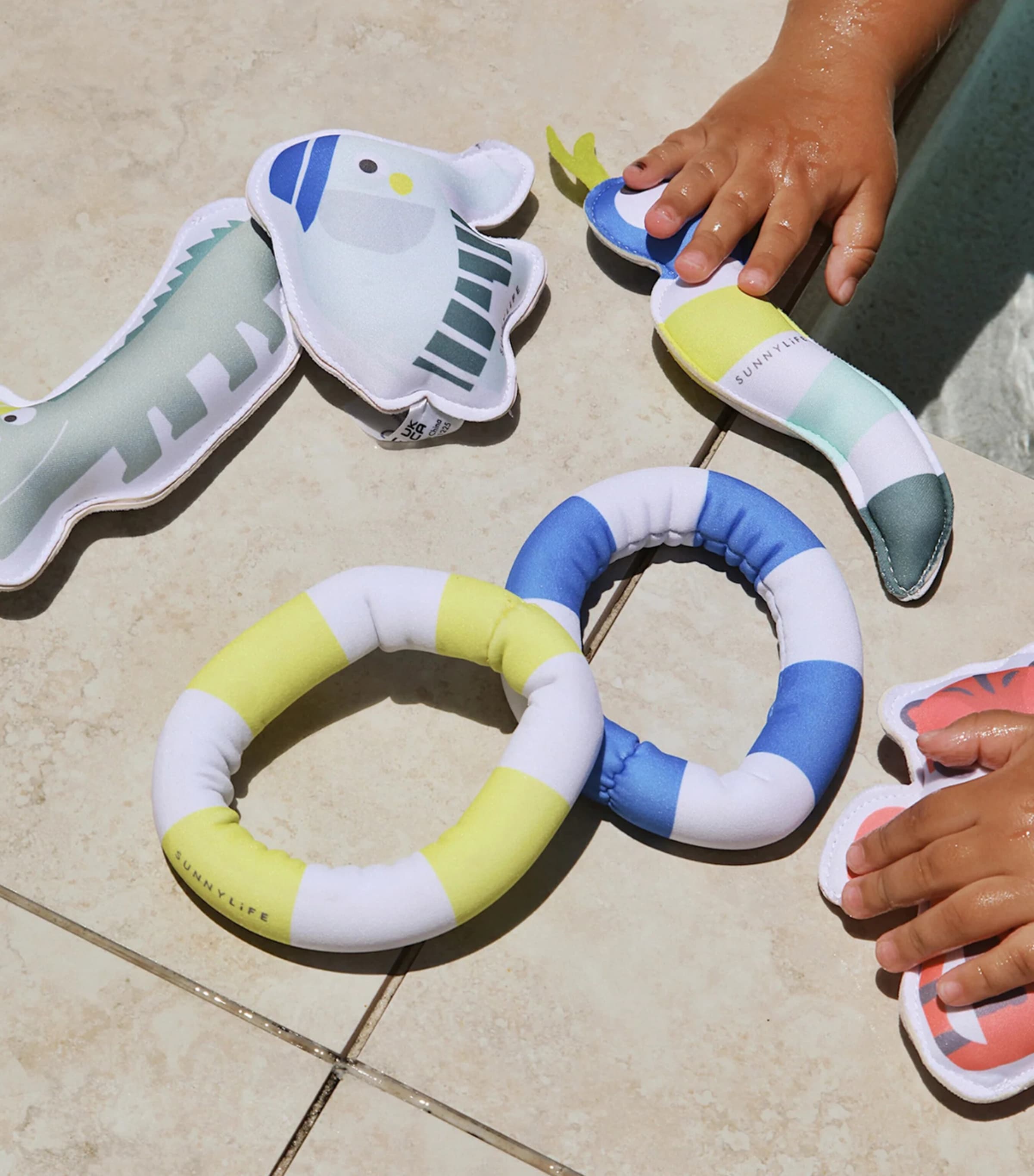 Sunnylife Kids Into the Jungle Dive Buddies (Set of 6) Multicolour Image 2