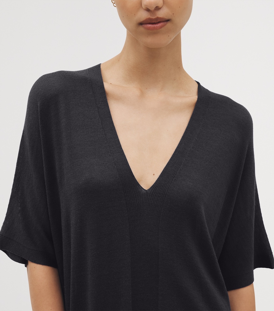 SHLEEP Womens Merino-Silk V-Neck Kaftan Arabian Night Sky Image 4